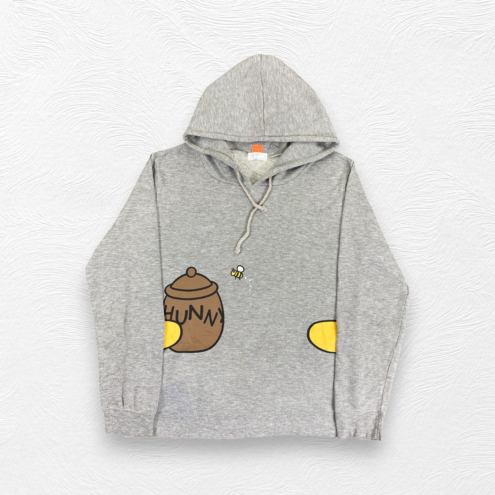 Japanese Brand Vintage Disney Pooh Big Design Hoodie - SW051 Size US S / EU 44-46 / 1 - 2 Thumbnail