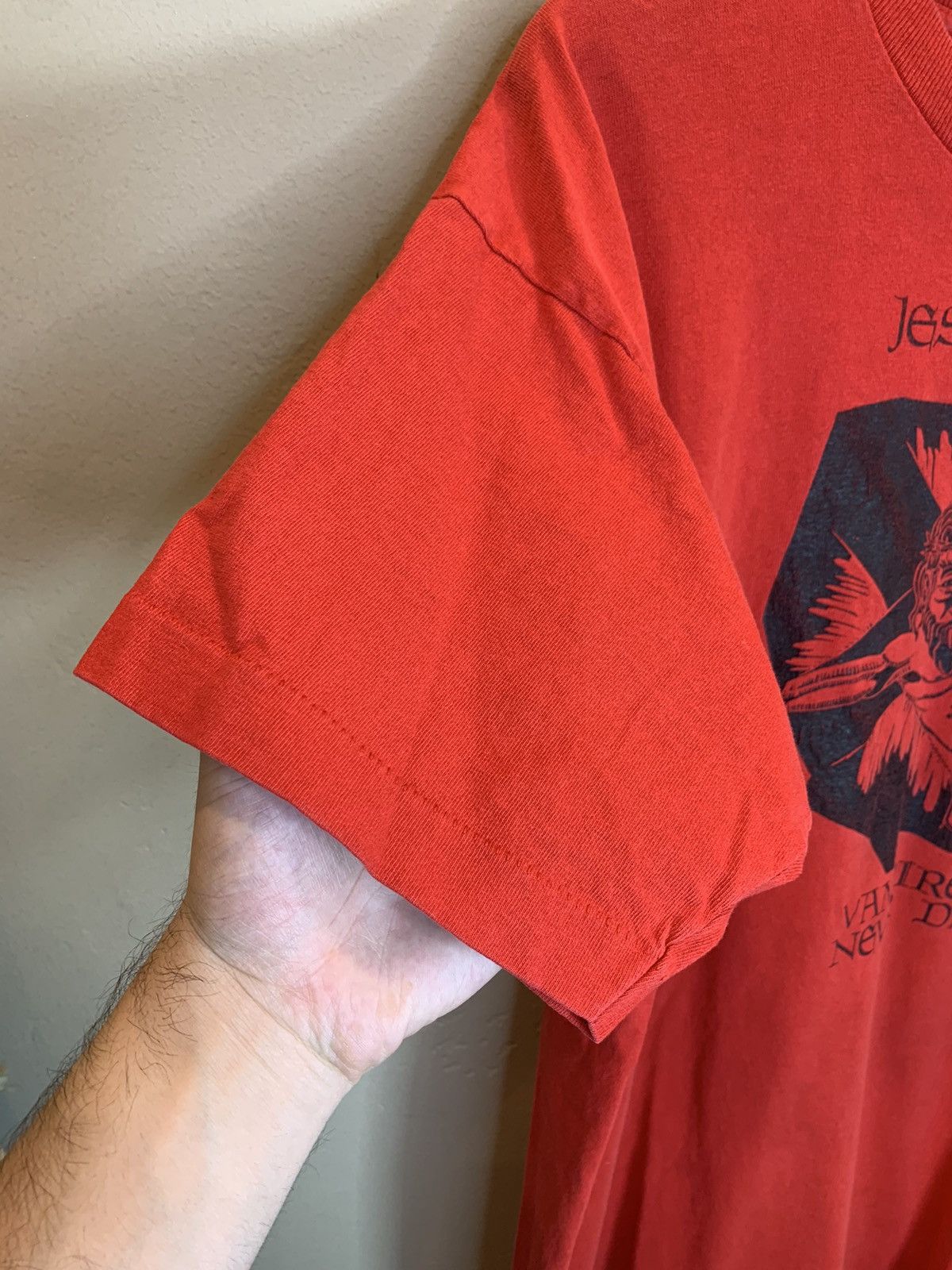 Vintage *RARE* Vintage 90’s Jesus Lives Vampires Never Die Art Shirt Size US XL / EU 56 / 4 - 4 Thumbnail