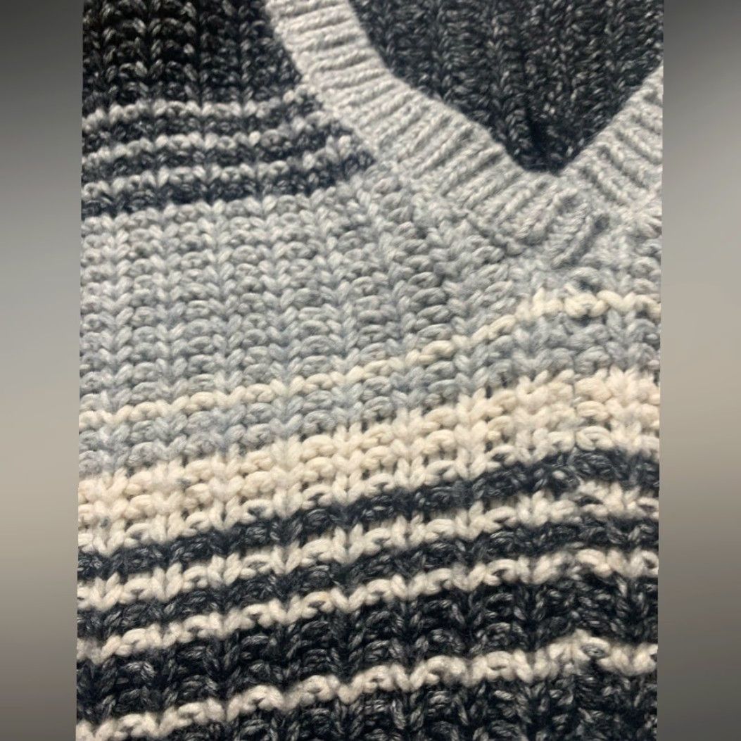 Victoria's Secret Victoria's Secret XS sweater Multicolor Pullover Women XS Regular Pullover Victoria's Secret Women XS Multicolor Pullover Size XS / US 0-2 / IT 36-38 - 6 Thumbnail