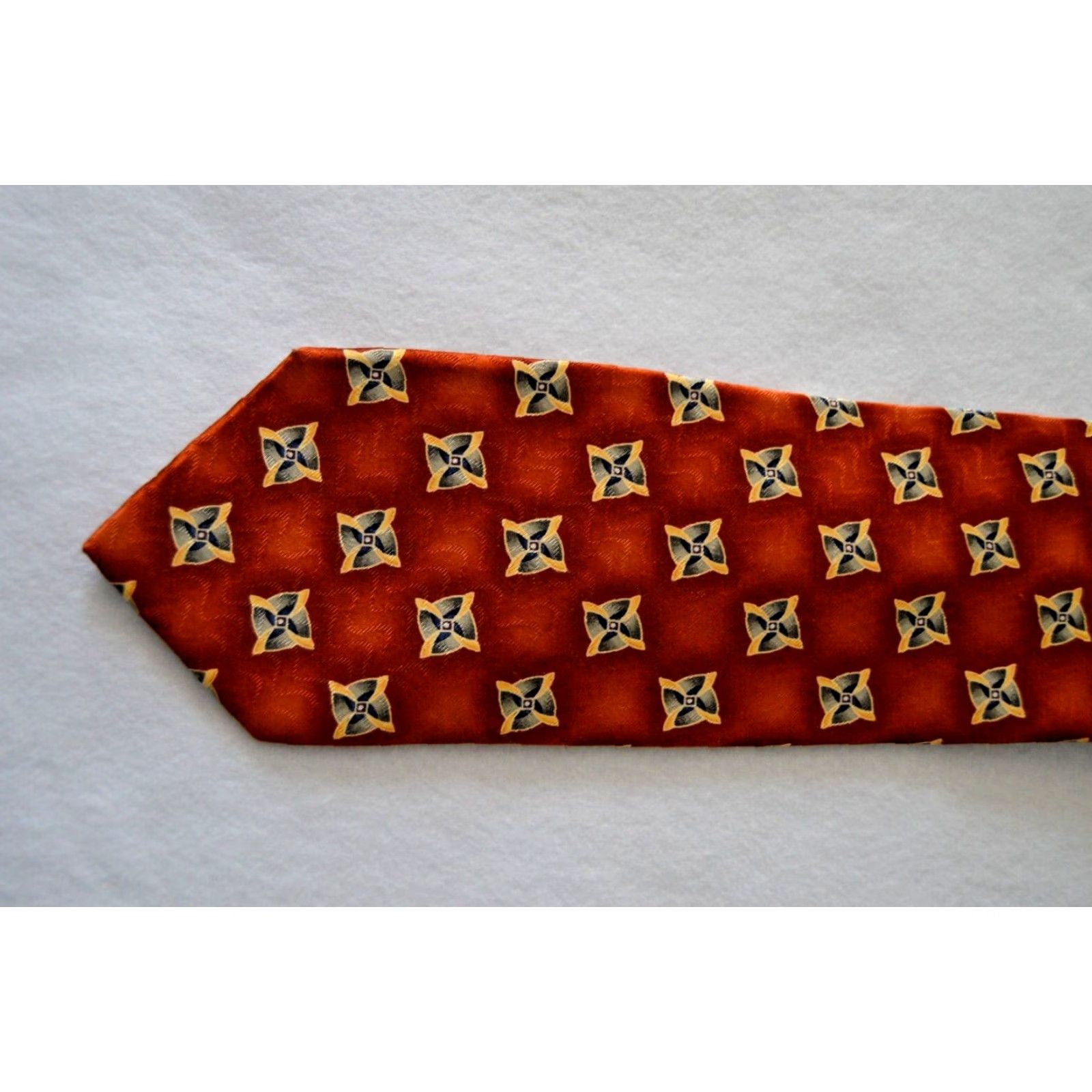 Jos. A. Bank JOS A BANK Copper Geometric Silk Necktie Size ONE SIZE - 2 Thumbnail