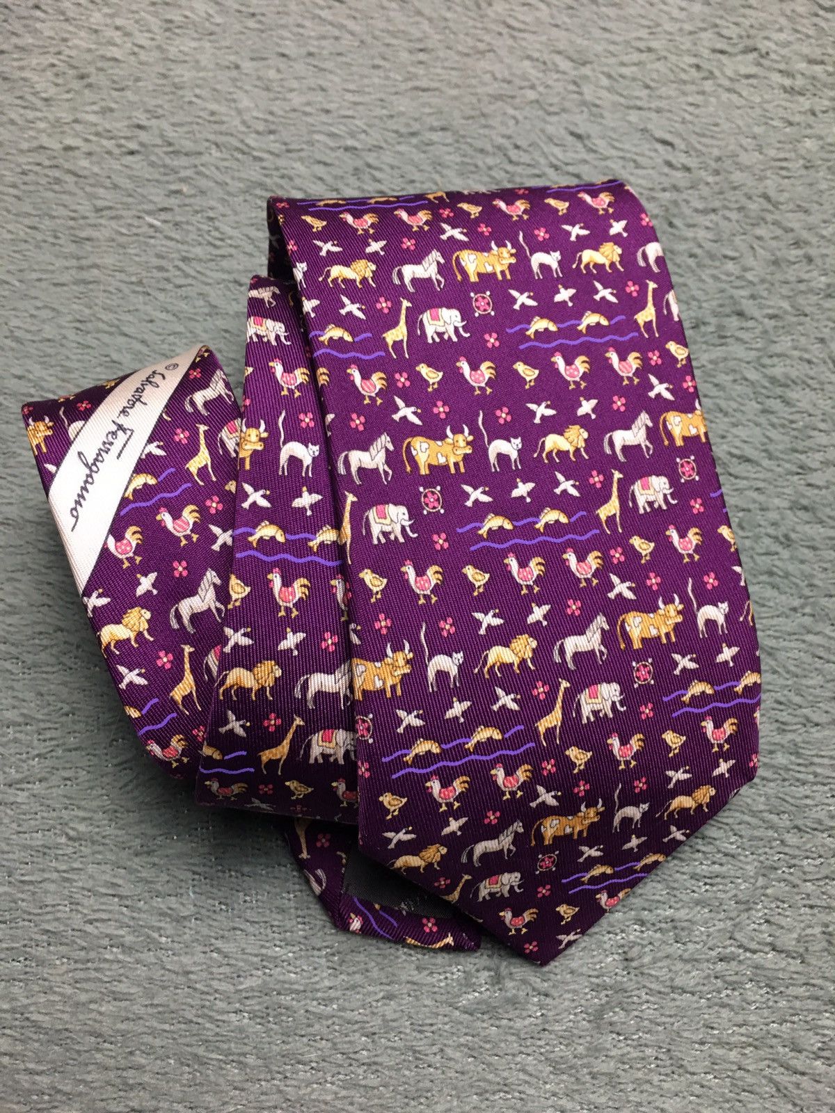 Salvatore Ferragamo Salvatore Ferragamo Funny Animals Print Silk Mens Tie Size ONE SIZE - 2 Thumbnail