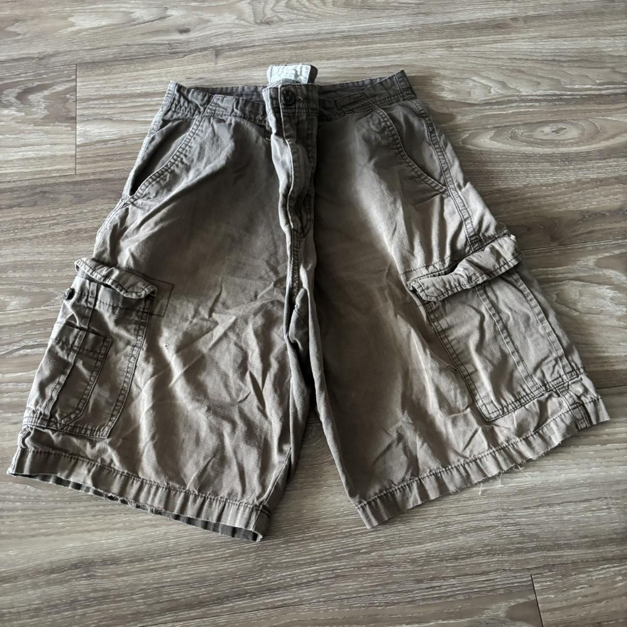 Vintage Crazy Vintage Y2K/2000s Baggy Faded Grunge Skater Style Cargo Shorts! Size 36 Size US 36 / EU 52 - 1 Thumbnail