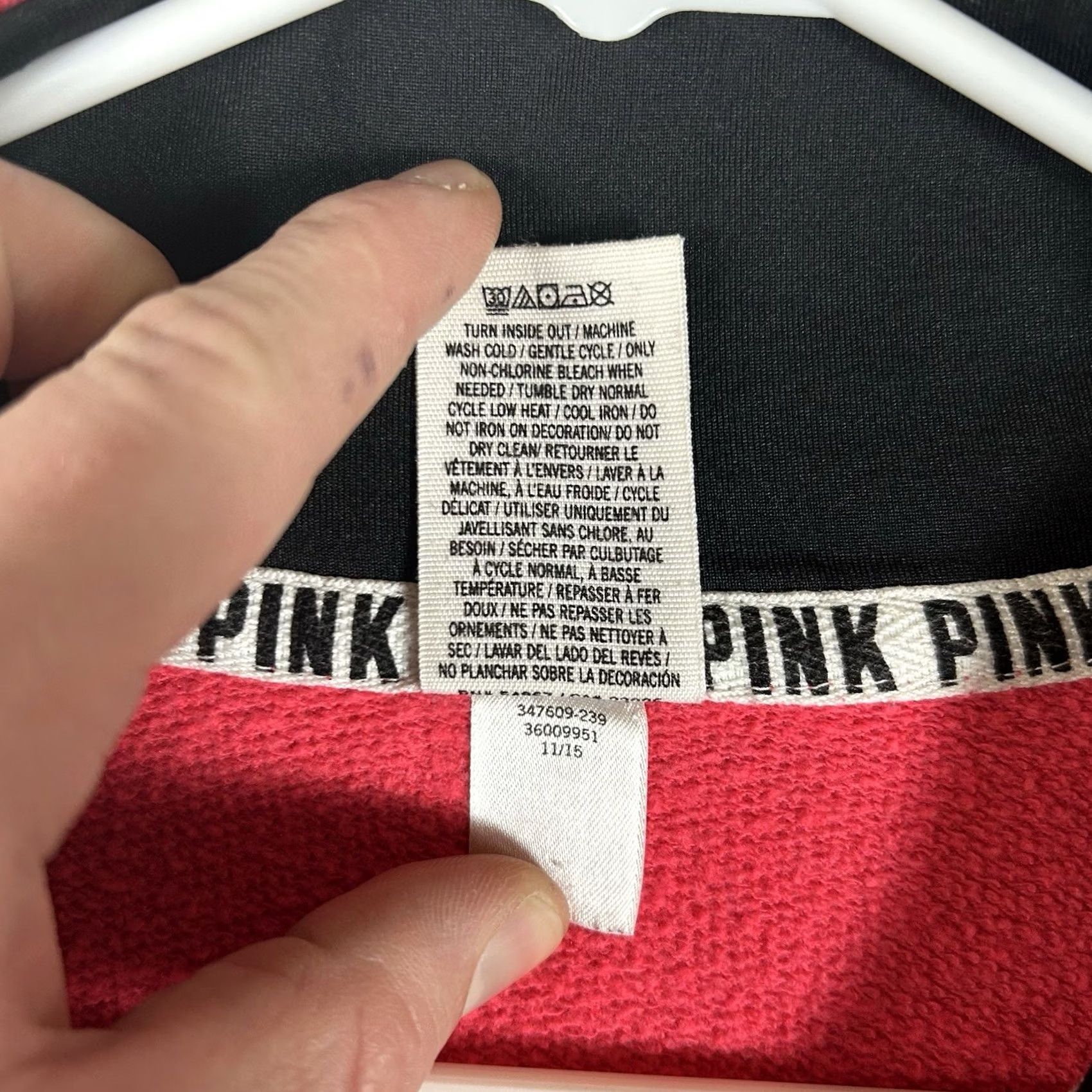 Pinko PINK Victoria's Secret 1/4 Zip Pullover Sweatshirt Womens S Hot Pink Pockets Sweatshirt Zip Mock Neck Activewear Pullover Jacket Size S / US 4 / IT 40 - 4 Thumbnail