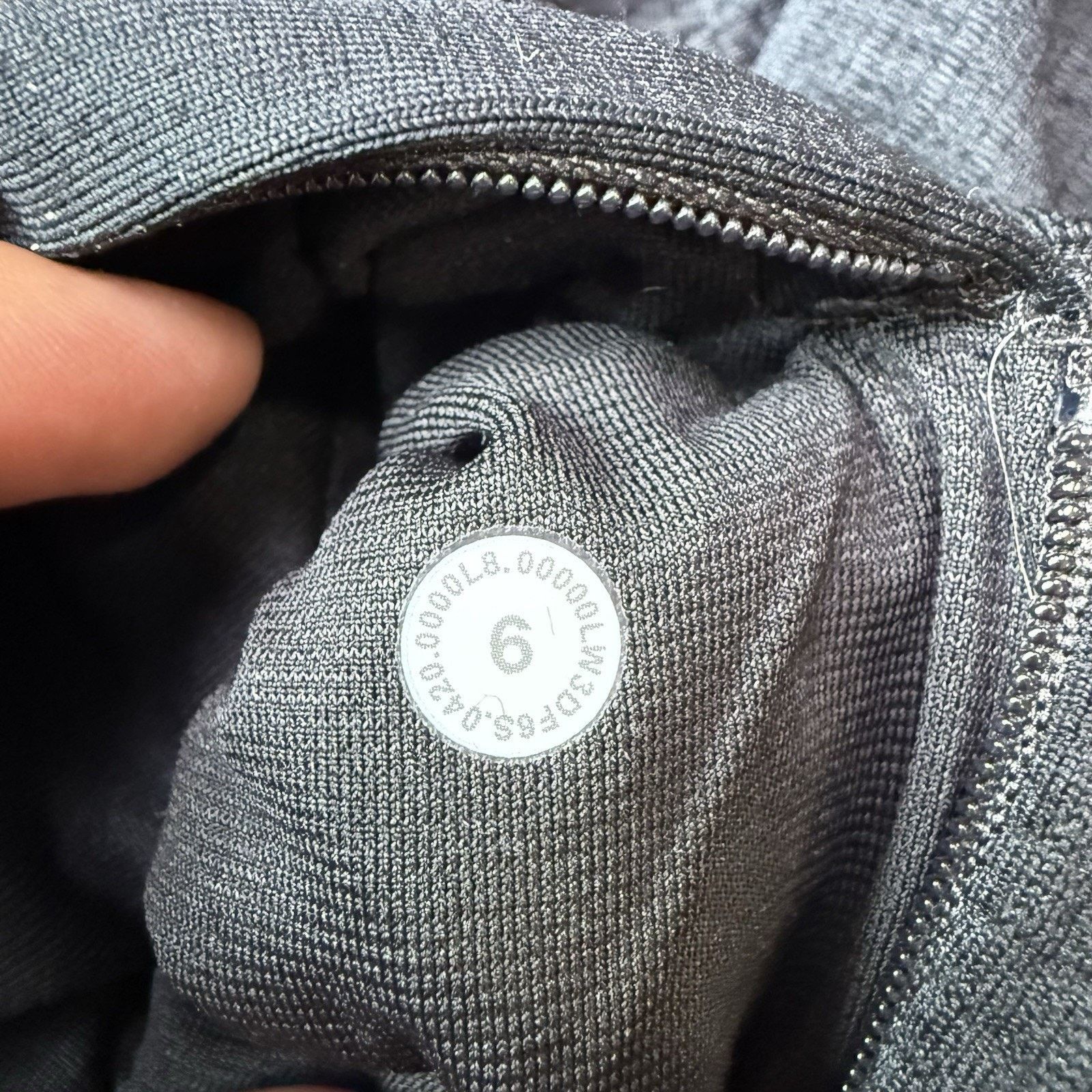 Lululemon Lululemon Engineered Warmth Half Zip Women's 6 Black Size M / US 6-8 / IT 42-44 - 8 Thumbnail