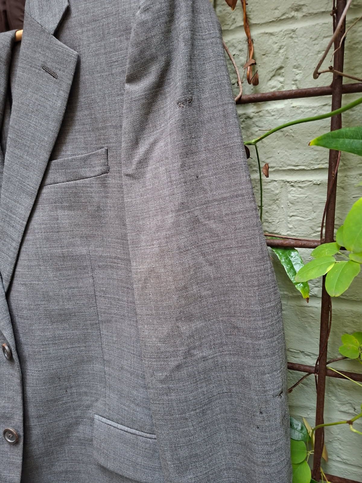 Miu Miu SS2002 Virgin Wool Suit Size 40R - 7 Thumbnail