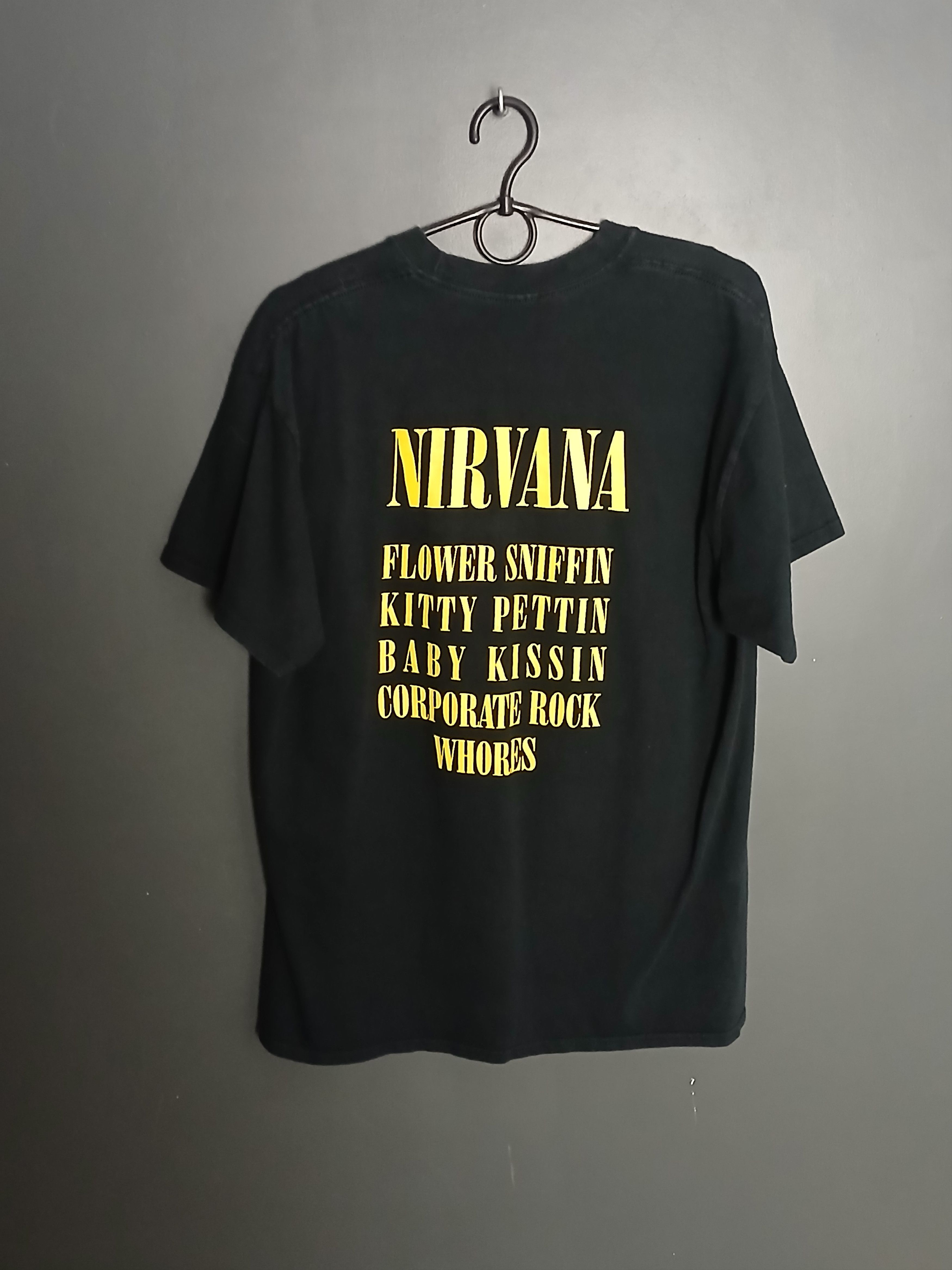 Band Tees × Nirvana Nirvana Kurt Cobain Smile T-Shirt Size US M / EU 48-50 / 2 - 2 Thumbnail