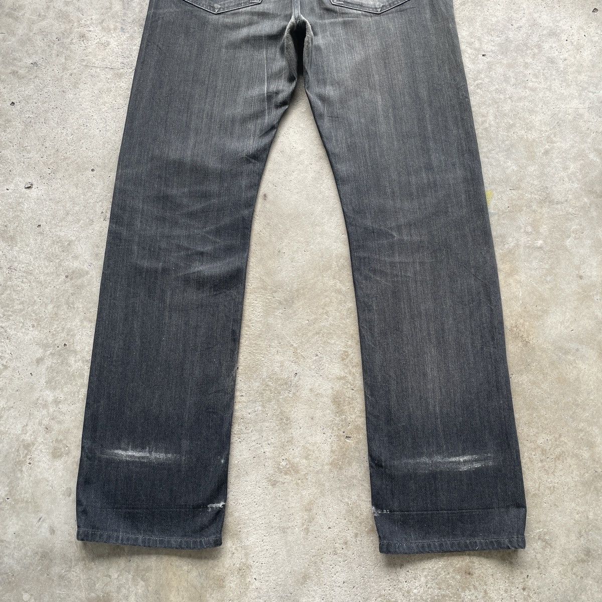 Louis Vuitton Vintage Louis Vuitton LV Black Faded Jeans Pants Denim W35 Size US 35 - 15 Thumbnail