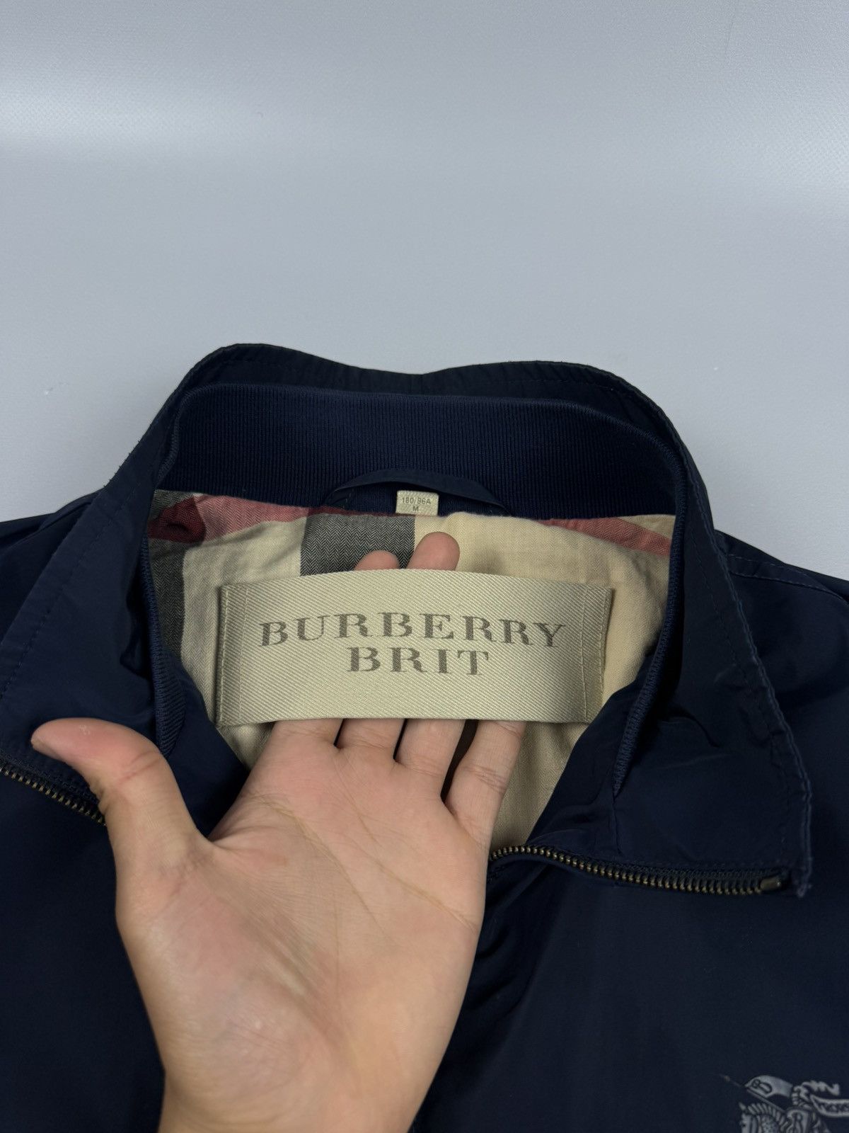 Burberry Burberry bomber navy blue whit novackeck size M mens Size US M / EU 48-50 / 2 - 6 Thumbnail