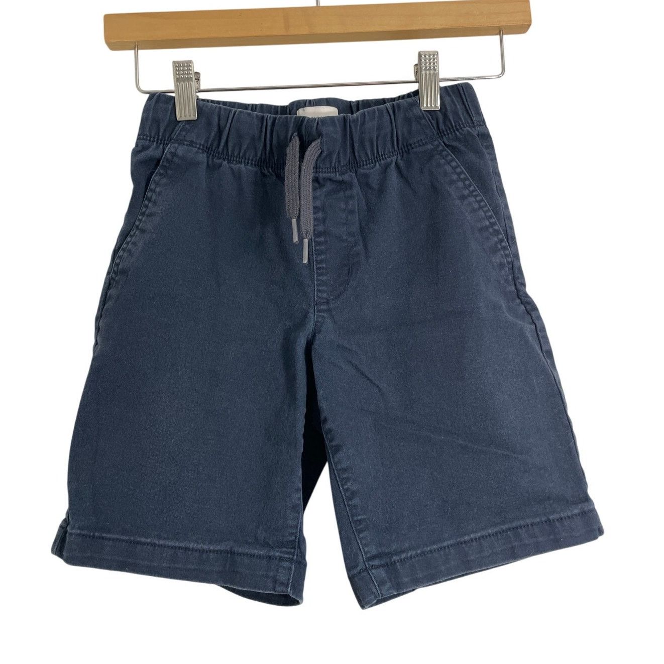 Old Navy Old Navy BOYS Chino Shorts Flat Front Medium 8 Blue Size US 26 / EU 42 - 1 Thumbnail