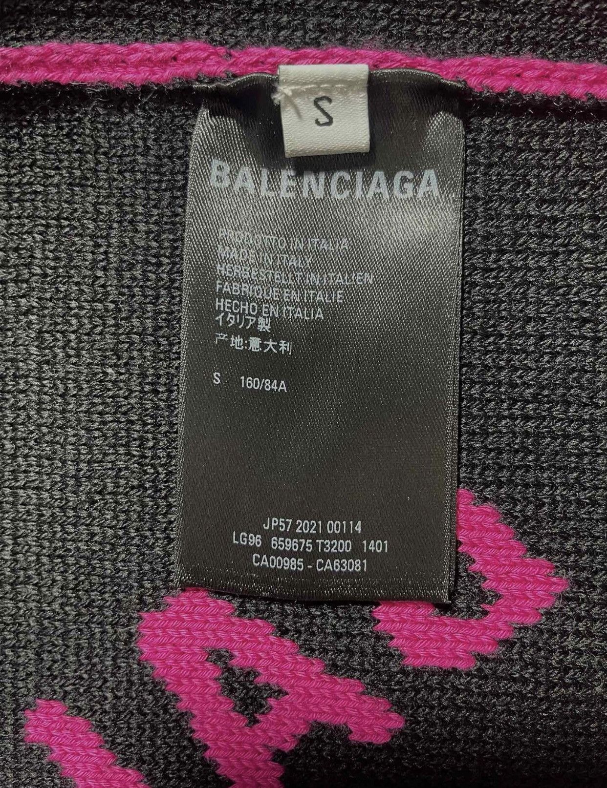 Balenciaga Balenciaga pink bullet screen printed cardigan shirt2412- Size US S / EU 44-46 / 1 - 7 Thumbnail
