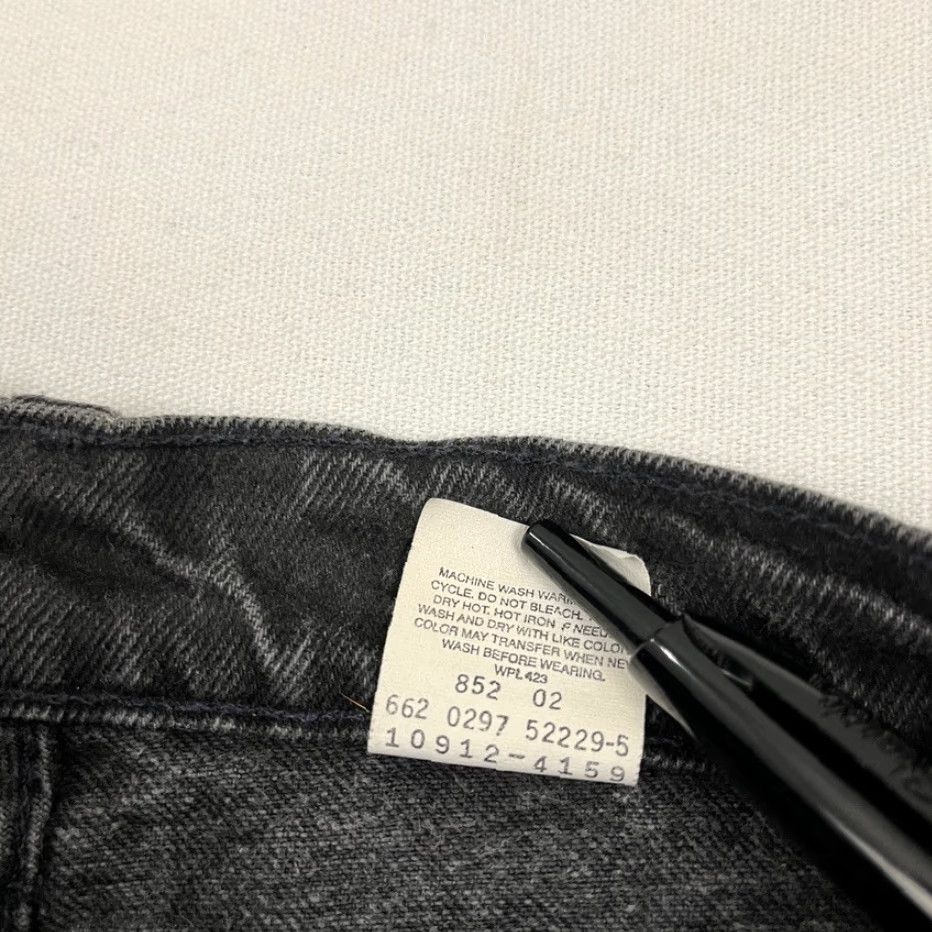 Levi's VTG Levi's Jeans Womens Slim Tapered 912 26 W26 L30 Dark Denim Black 90s Orange Tab Distressed 5-Pocket Mens? No gender specified—Women Size 26" / US 2 / IT 38 - 5 Thumbnail