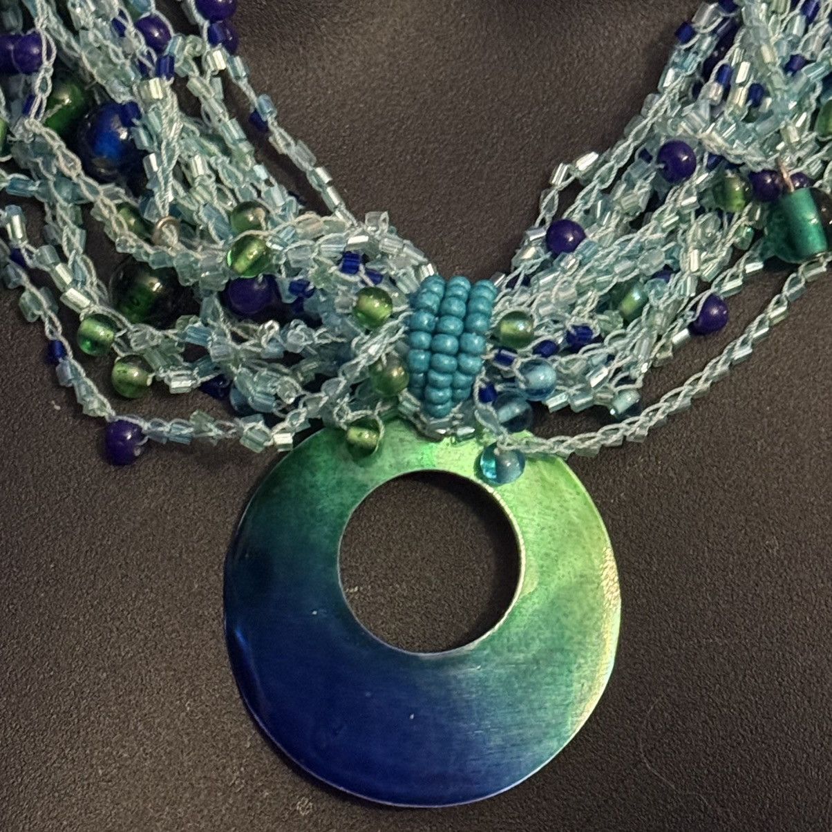 Other Chunky multi strand blue beaded shell pendant necklace Size ONE SIZE - 2 Thumbnail