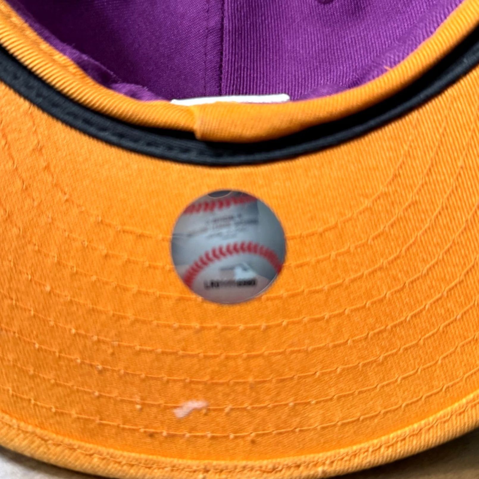 New Era VINTAGE New Era New York Yankees Hat Mens 7 3/4 Purple Orange 59FIFTY Fitted MLB Cap Size ONE SIZE - 4 Thumbnail