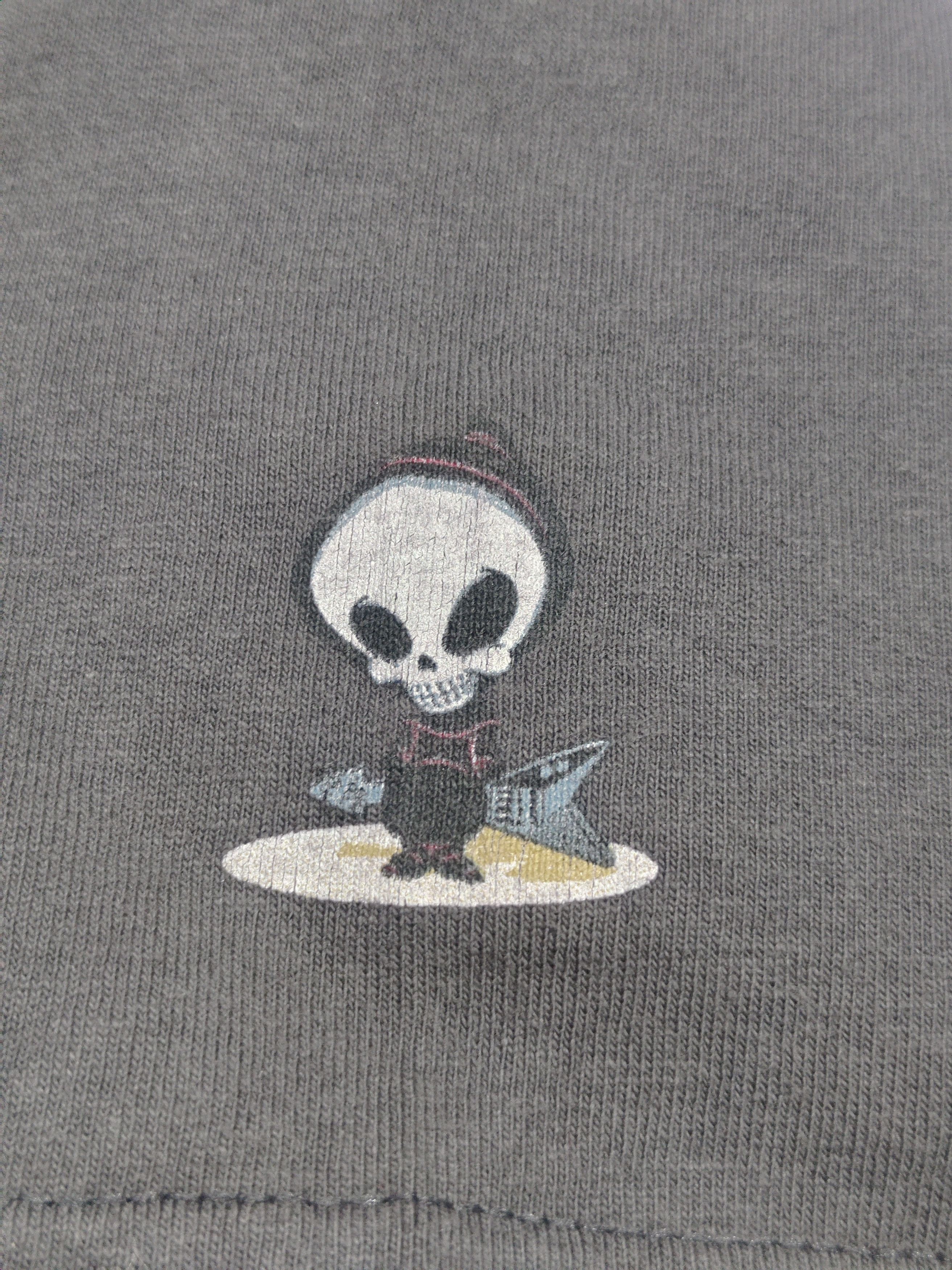 Blind Skateboards Vintage Blind Skateboards Graphic T Shirt Size M | Y2K Size US M / EU 48-50 / 2 - 5 Thumbnail