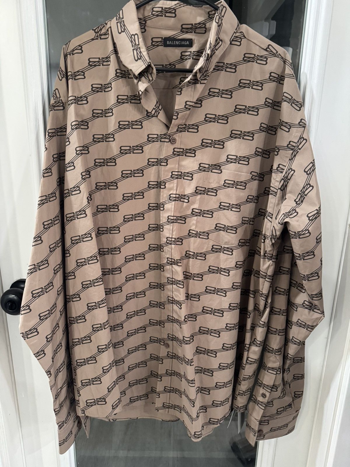 Balenciaga Balenciaga monogram long sleeve shirt Size US L / EU 52-54 / 3 - 1 Thumbnail