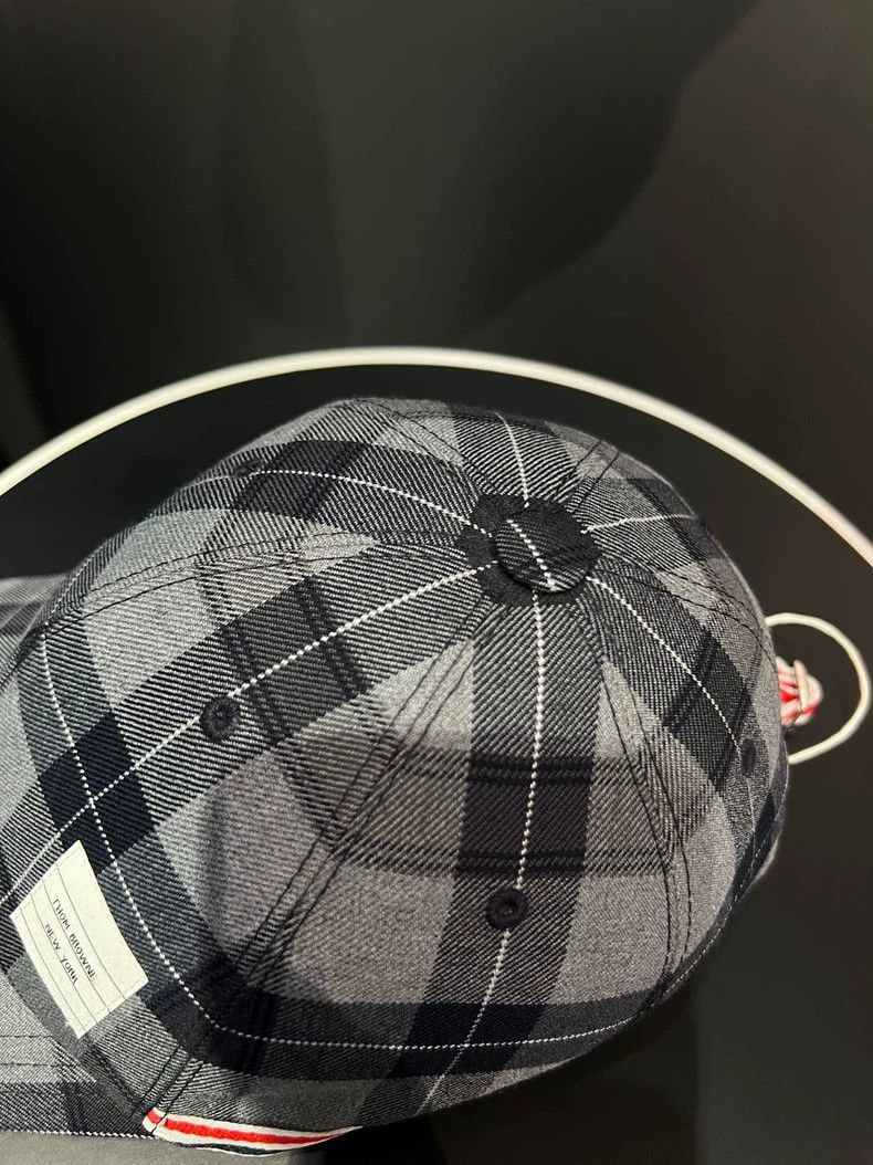 Thom Browne Thom Browne size S Striped hats Size ONE SIZE - 7 Thumbnail