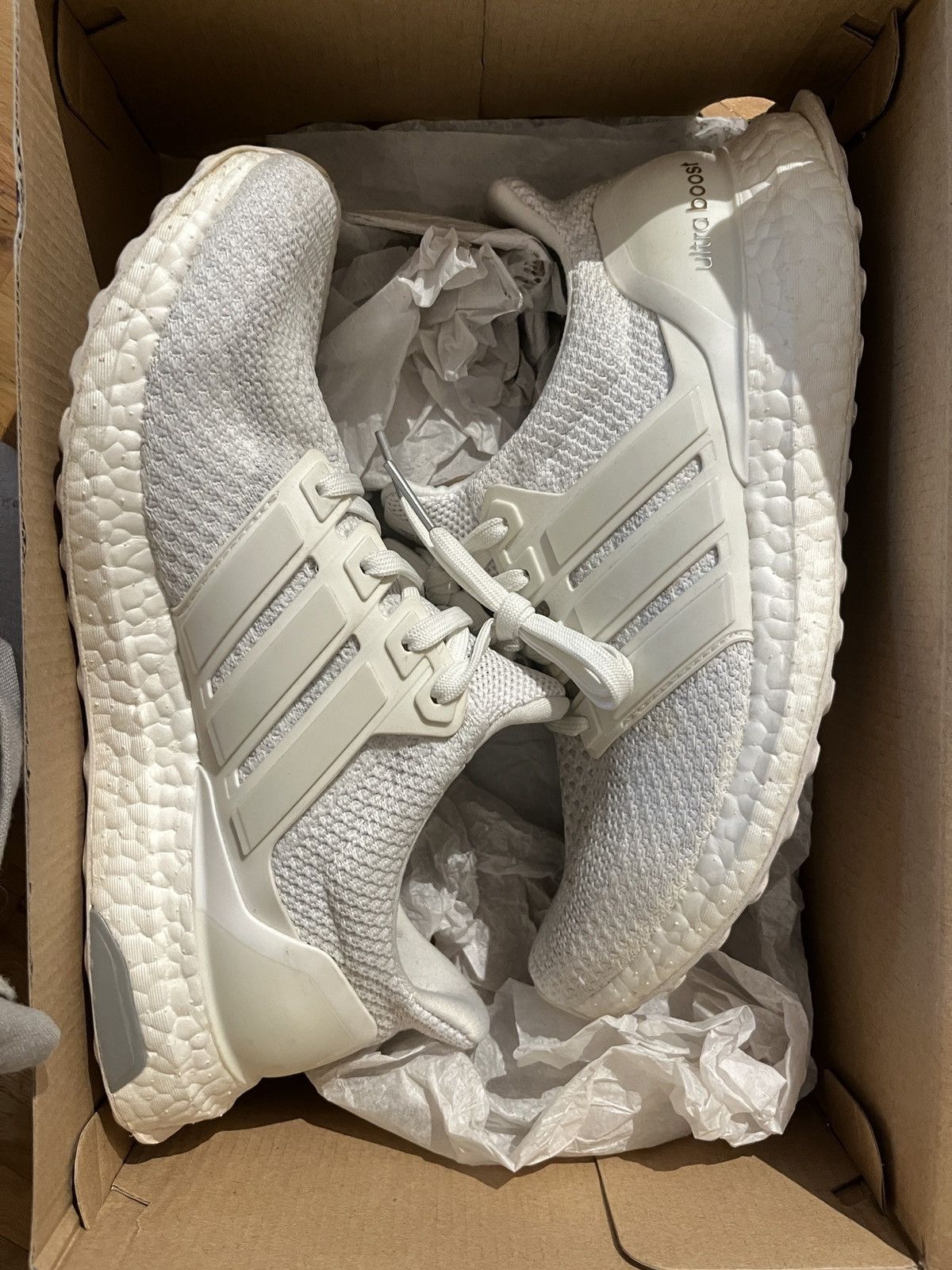 Adidas Adidas UltraBoost Size US 8 / EU 41 - 1 Thumbnail