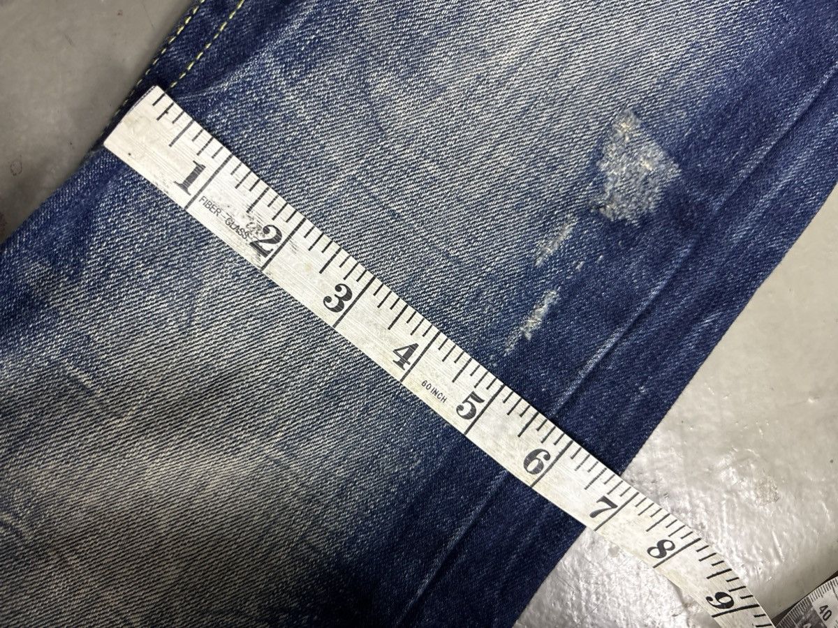 Tornado Mart Flared Red Pepper Wing Back Embroidered Clawmark Jeans Size US 29 - 24 Thumbnail