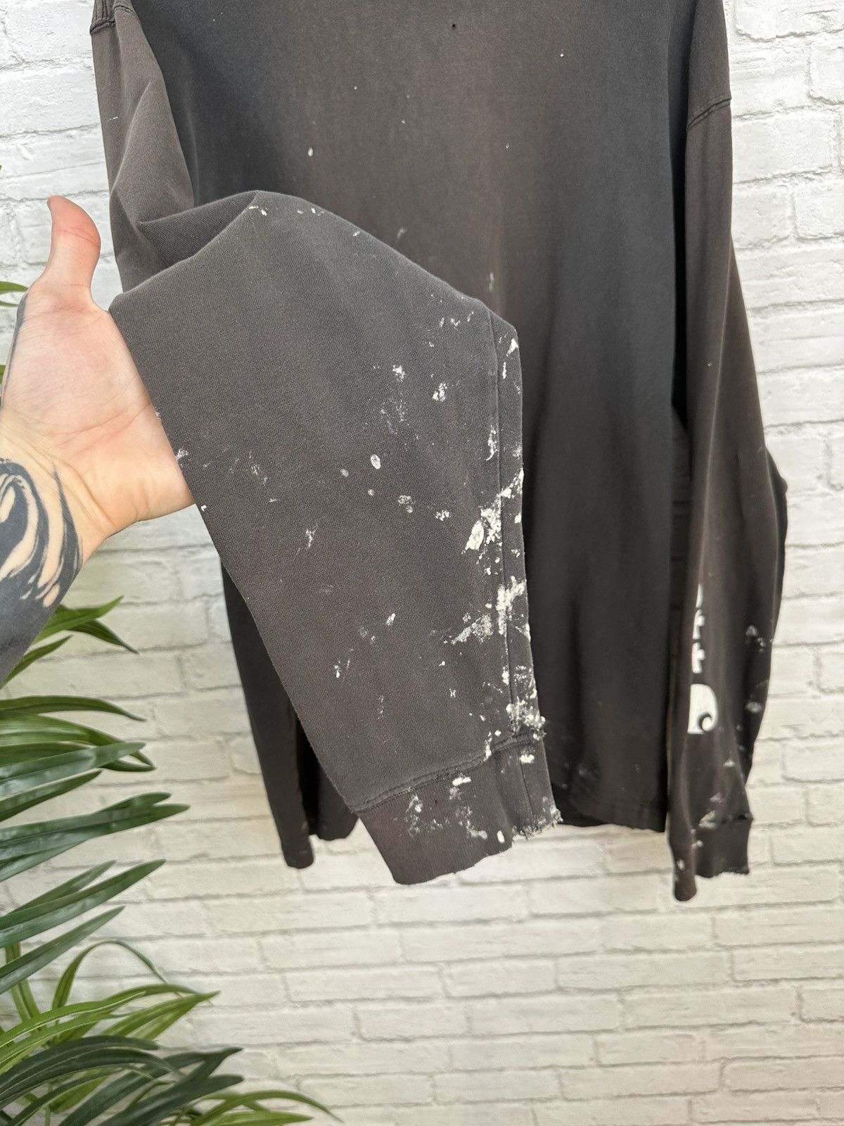 Carhartt (XXL) SICK PAINT THRASHED Faded Carhartt Longsleeve Tee Size US XXL / EU 58 / 5 - 6 Thumbnail