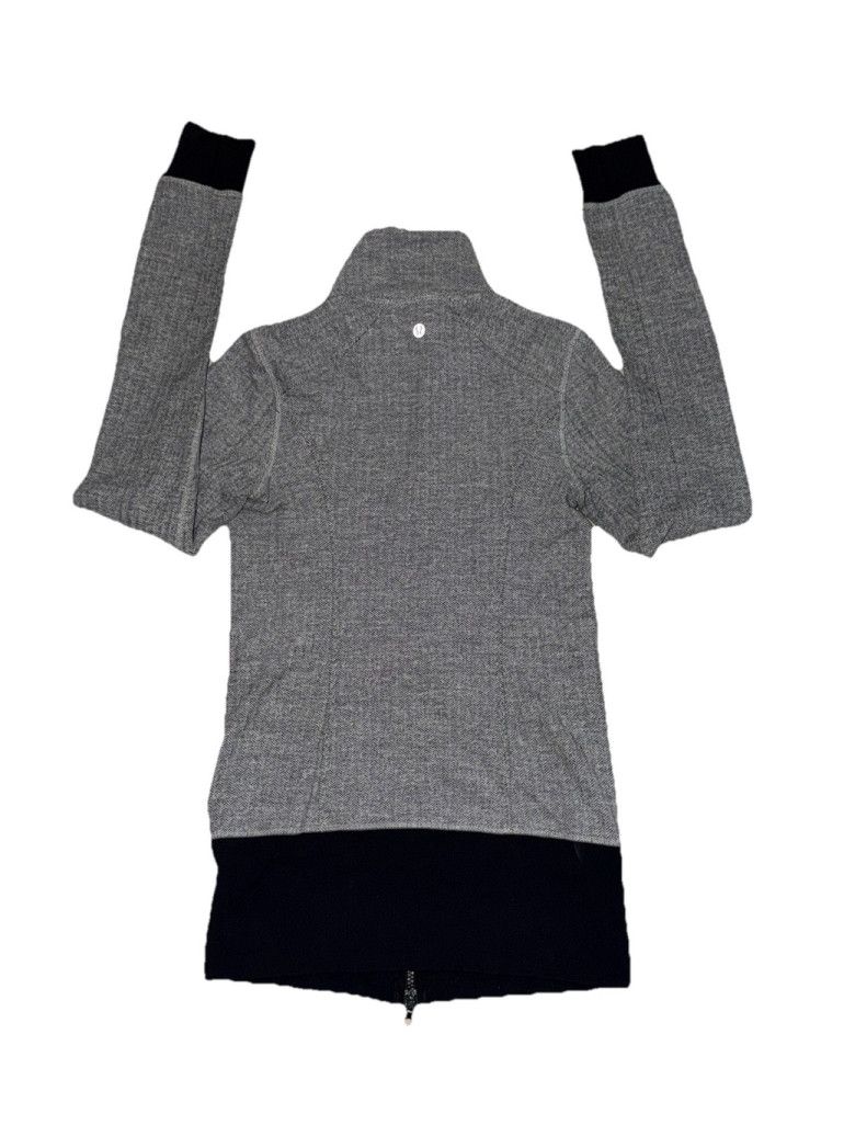 Lululemon Lululemon Nice Asana Jacket Sz 4 Full Zip Black Grey color Size S / US 4 / IT 40 - 9 Thumbnail