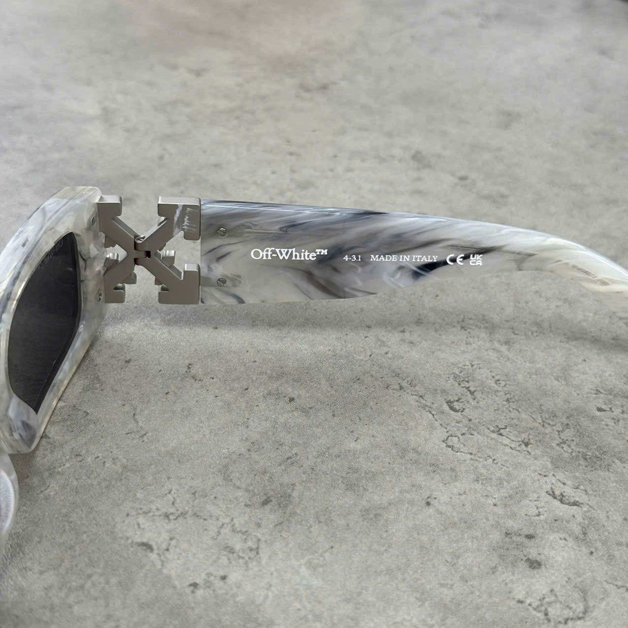 Off-White OFF WHITE Roma Sunglasses MARBLE Size ONE SIZE - 5 Thumbnail