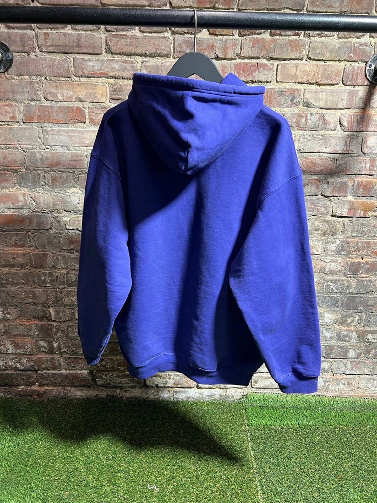 Balenciaga Balenciaga Copyright Logo Hoodie Sz. M Size US M / EU 48-50 / 2 - 2 Thumbnail