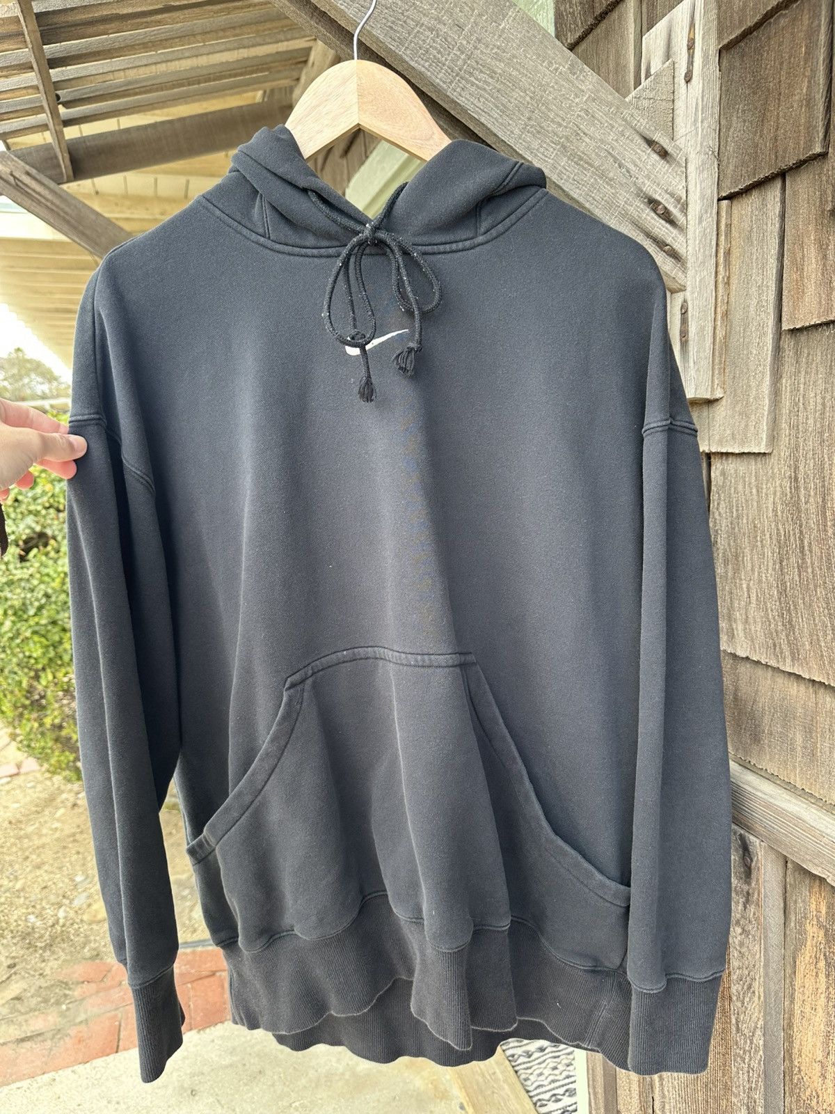 Nike Black Nike Center Swoosh Hoodie L Size US L / EU 52-54 / 3 - 1 Thumbnail