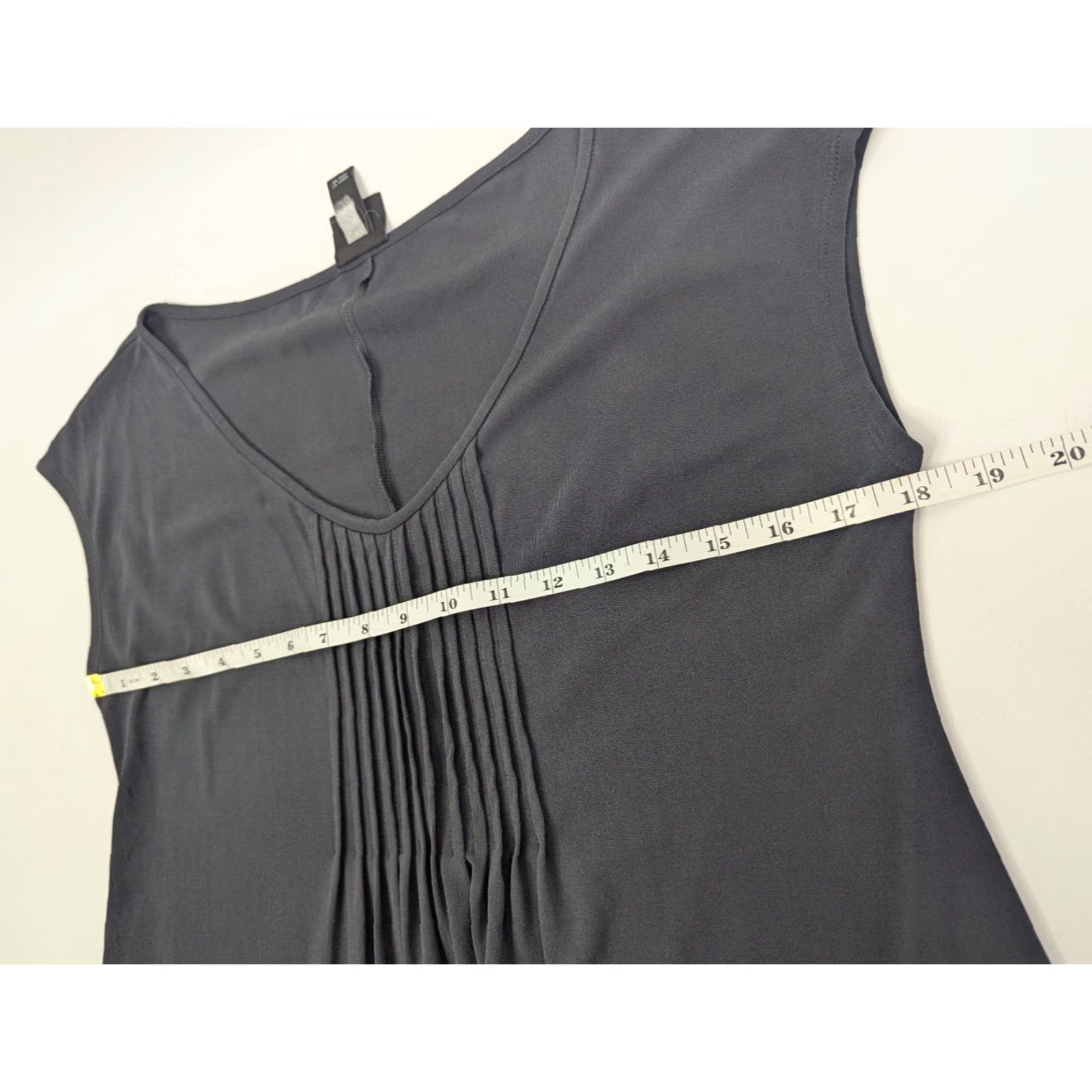 Eileen Fisher EILEEN FISHER Shirt Dress Pintuck Silk Stretch Cap Sleeve Womens Small Tunic Grey Black Short Sleeve Pullover... Size S / US 4 / IT 40 - 4 Thumbnail
