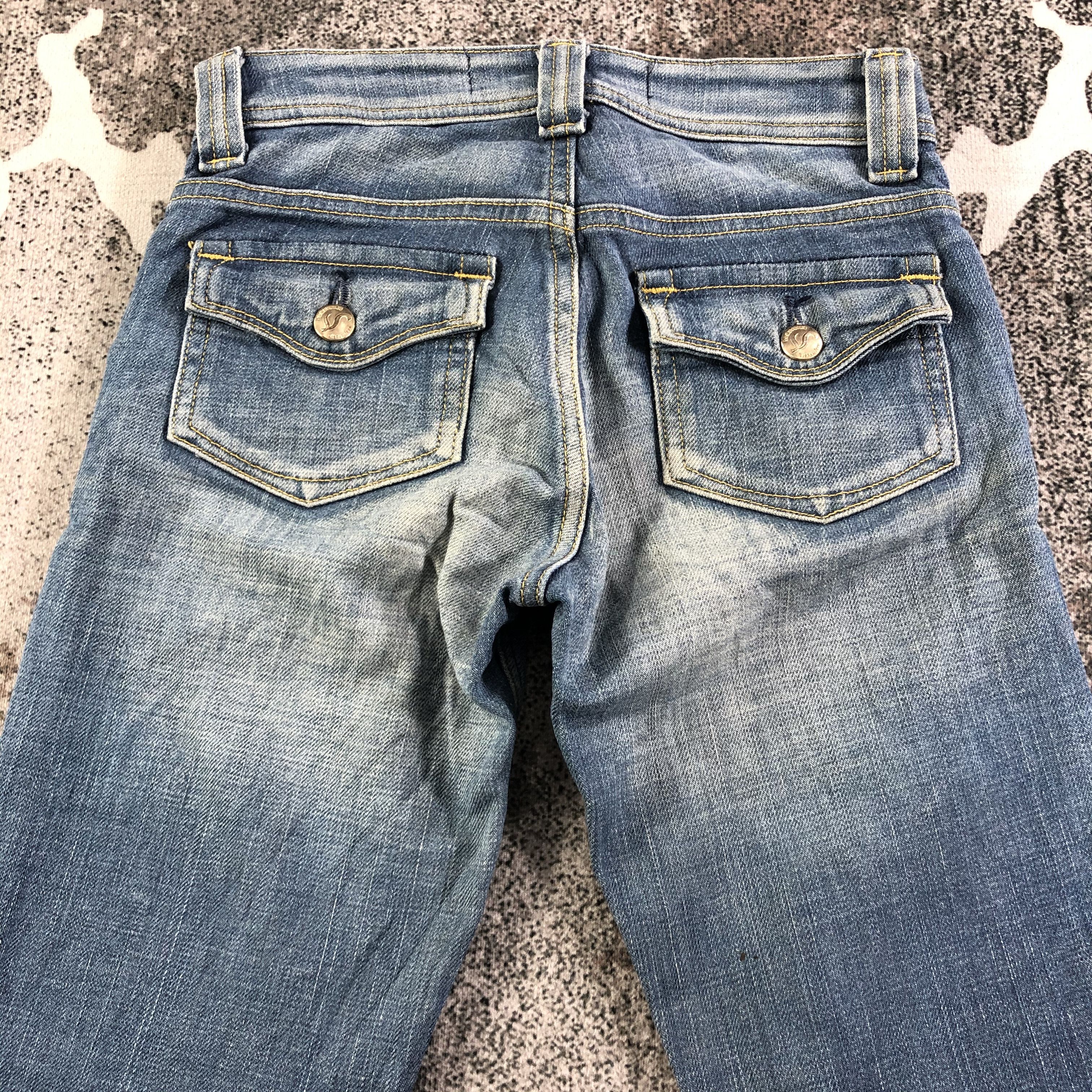Edwin Edwin Venus Bush Pants Flare Jeans KJ2007 Size 26" / US 2 / IT 38 - 4 Thumbnail