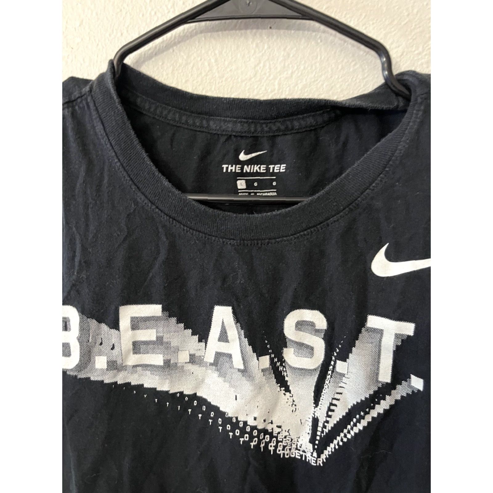 Nike Nike Graphic T-Shirt Logo Men's Large Black Crew Neck Short Sleeve Size US L / EU 52-54 / 3 - 2 Thumbnail