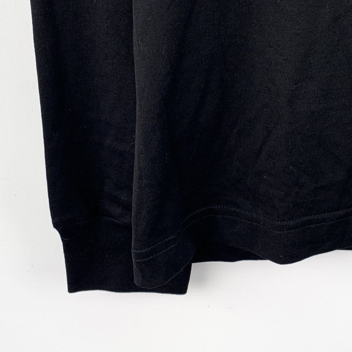 Dolce & Gabbana Dolce Gabbana Black Figure Long Sleeve Sweatshirt K26WX Size US XS / EU 42 / 0 - 5 Thumbnail