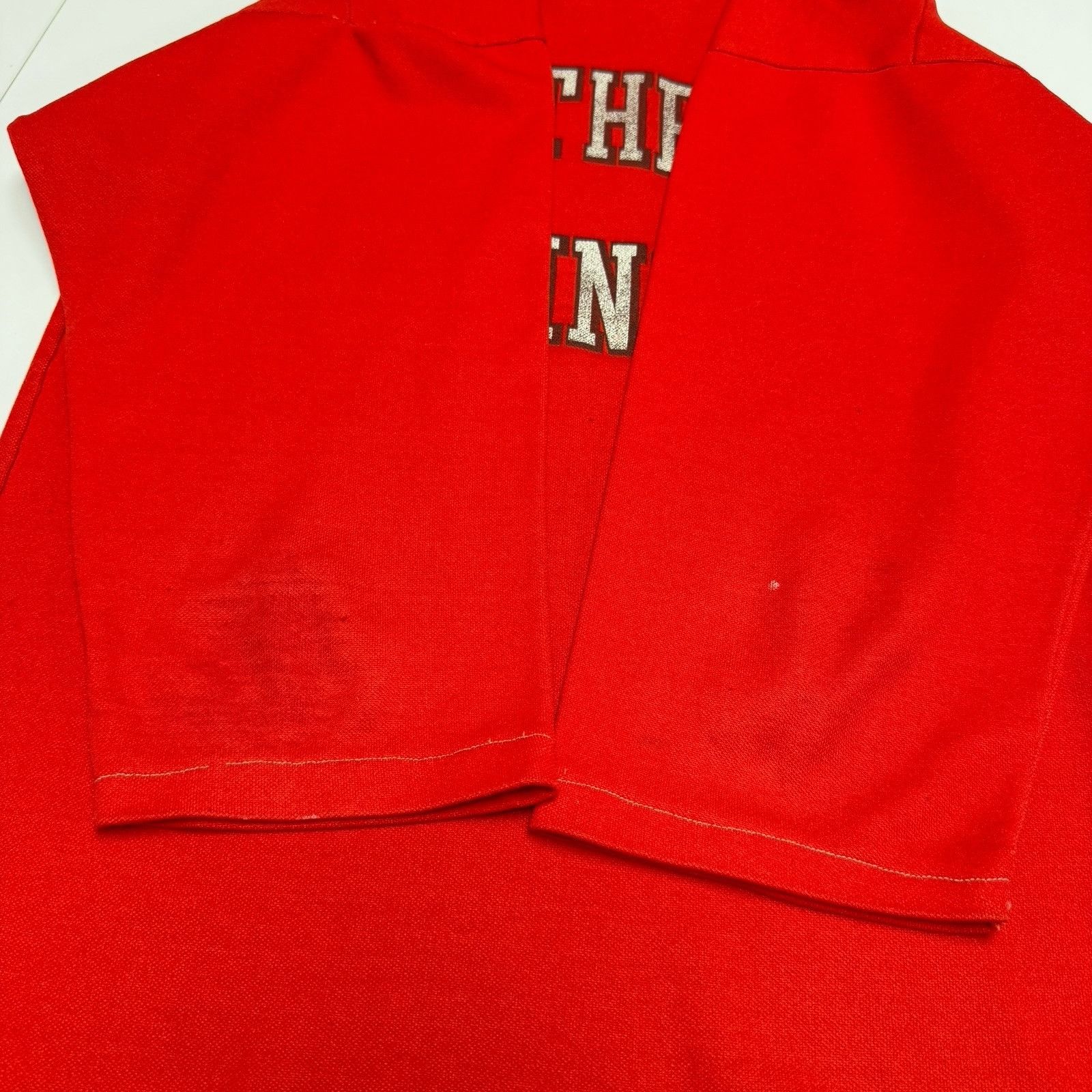 Vintage Vintage 80s Northern Illinois T Shirt Mens Small Red 3/4 Sle Size US S / EU 44-46 / 1 - 10 Thumbnail