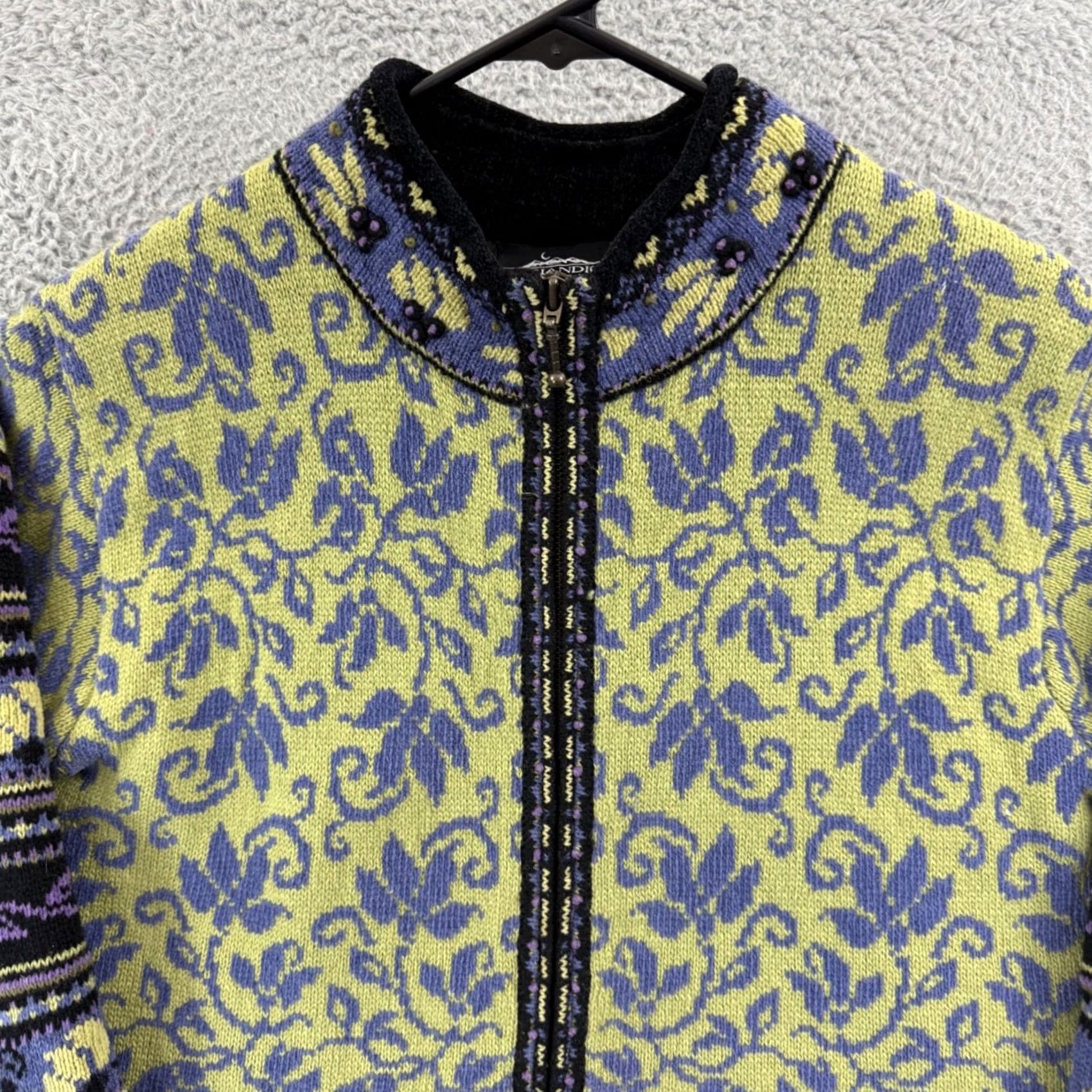 Vintage VINTAGE Icelandic Design Sweater Womens Medium Wool Floral Zip Up Nordic Outdoor Size M / US 6-8 / IT 42-44 - 3 Thumbnail
