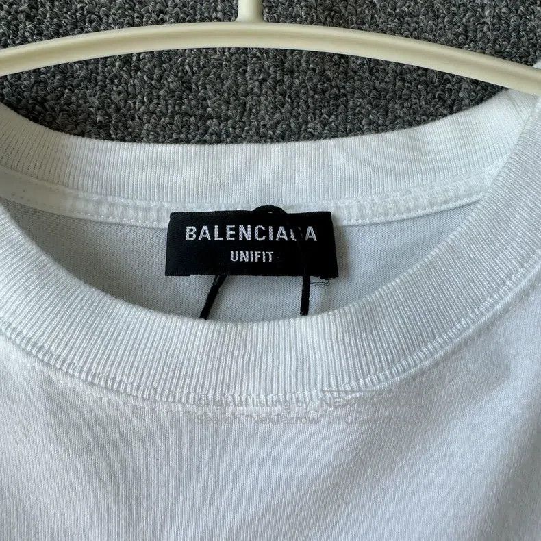 Balenciaga Balenciaga Scissors white short-sleeve Size US S / EU 44-46 / 1 - 3 Thumbnail
