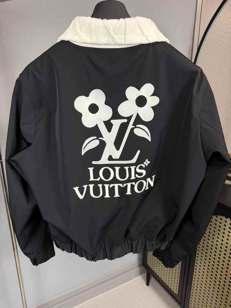 Louis Vuitton Louis Vuitton Floret embroidered color-block logo zip-up tu Size US L / EU 52-54 / 3 - 1 Thumbnail