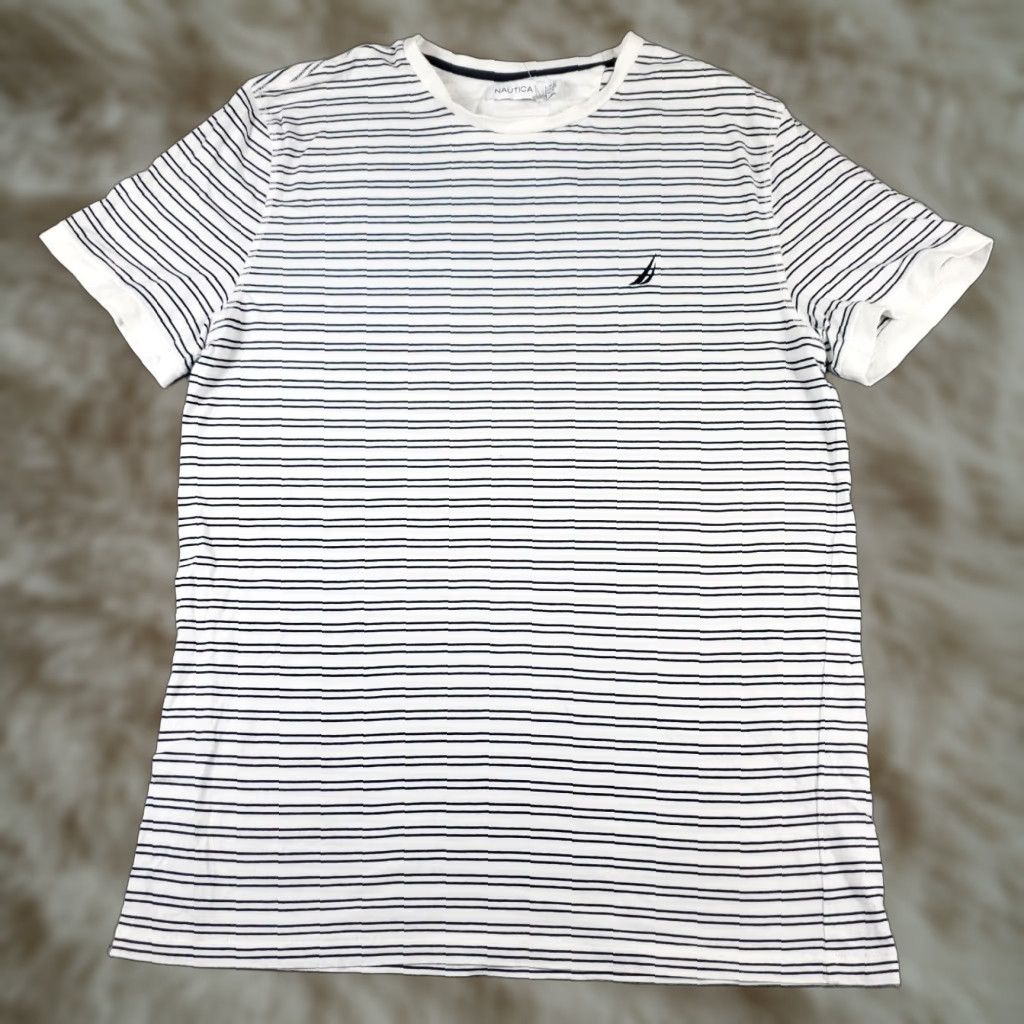 Nautica Nautica Shirt Mens XL Blue White Striped Crew Neck Short Sleeve Casual Adult T-Shirt Men’s Classic Sport American 90s Size US XL / EU 56 / 4 - 1 Thumbnail
