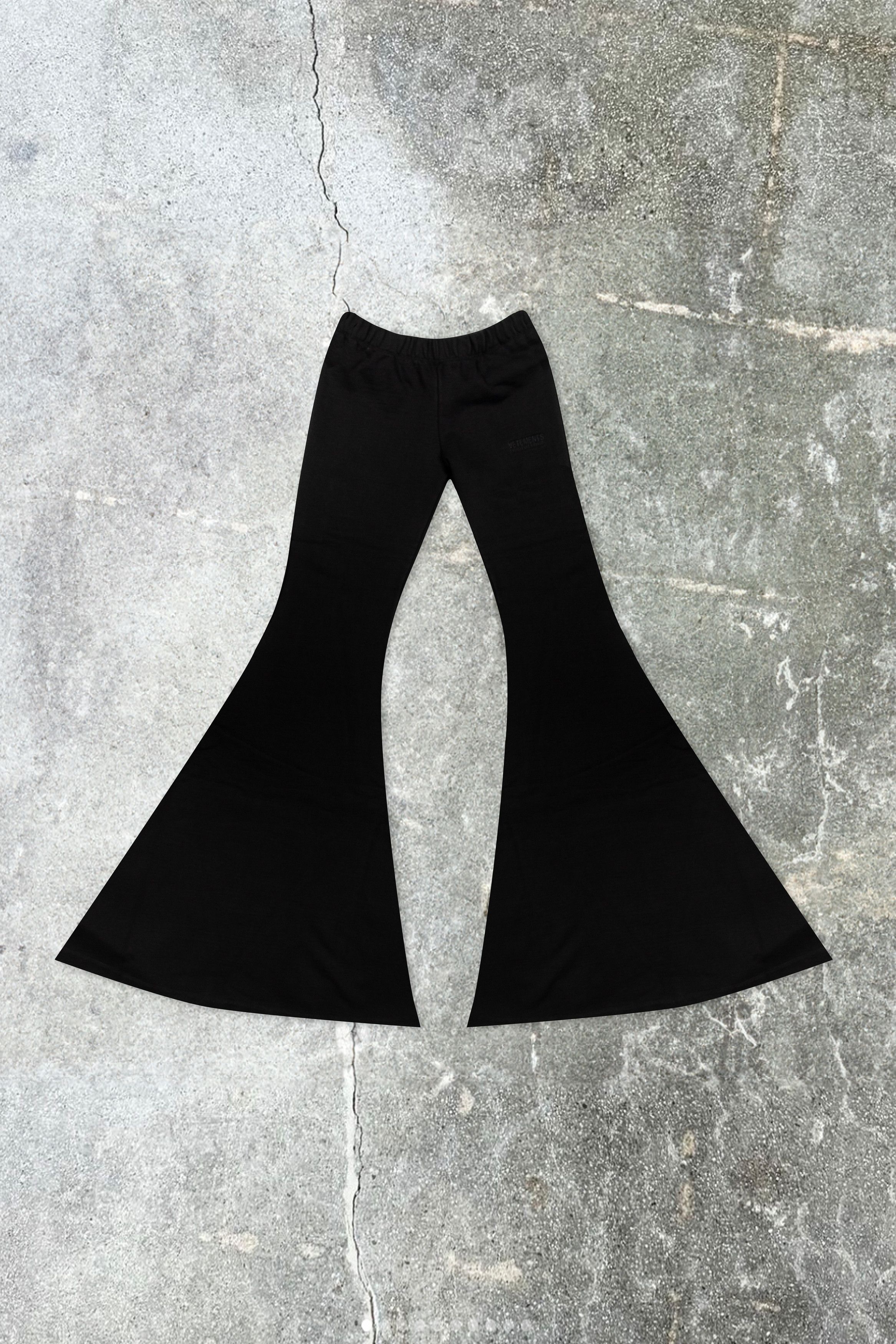 Vetements EXTREME FLARED SWEATPANTS Size 28" / US 6 / IT 42 - 1 Thumbnail