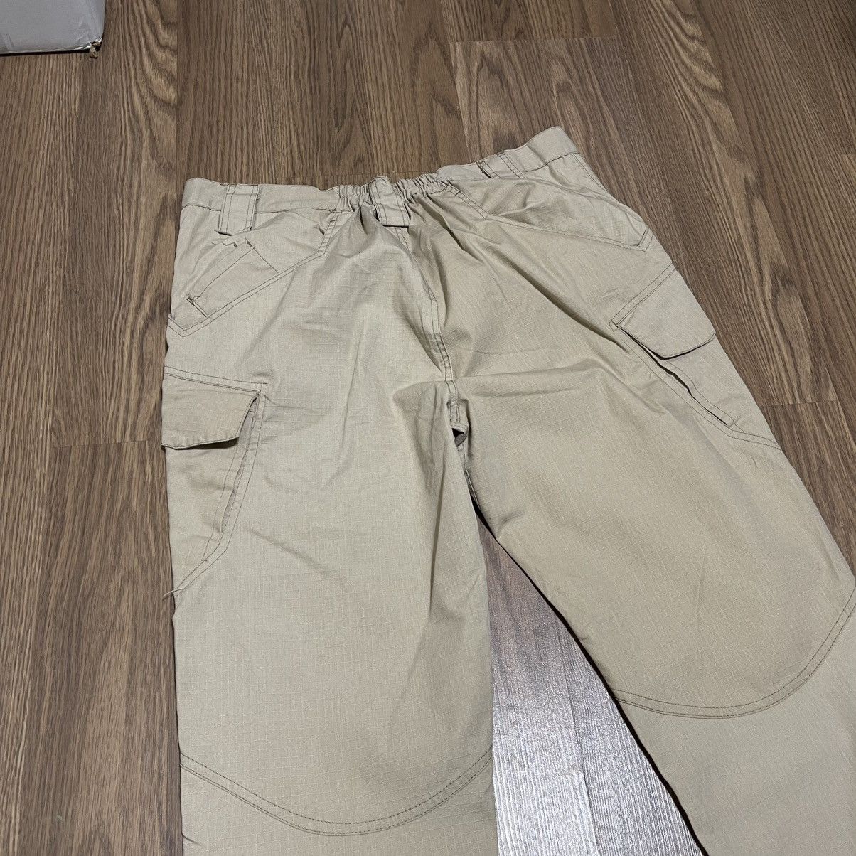 Other Rare Japanese brand cargo pants Size US 34 / EU 50 - 6 Thumbnail