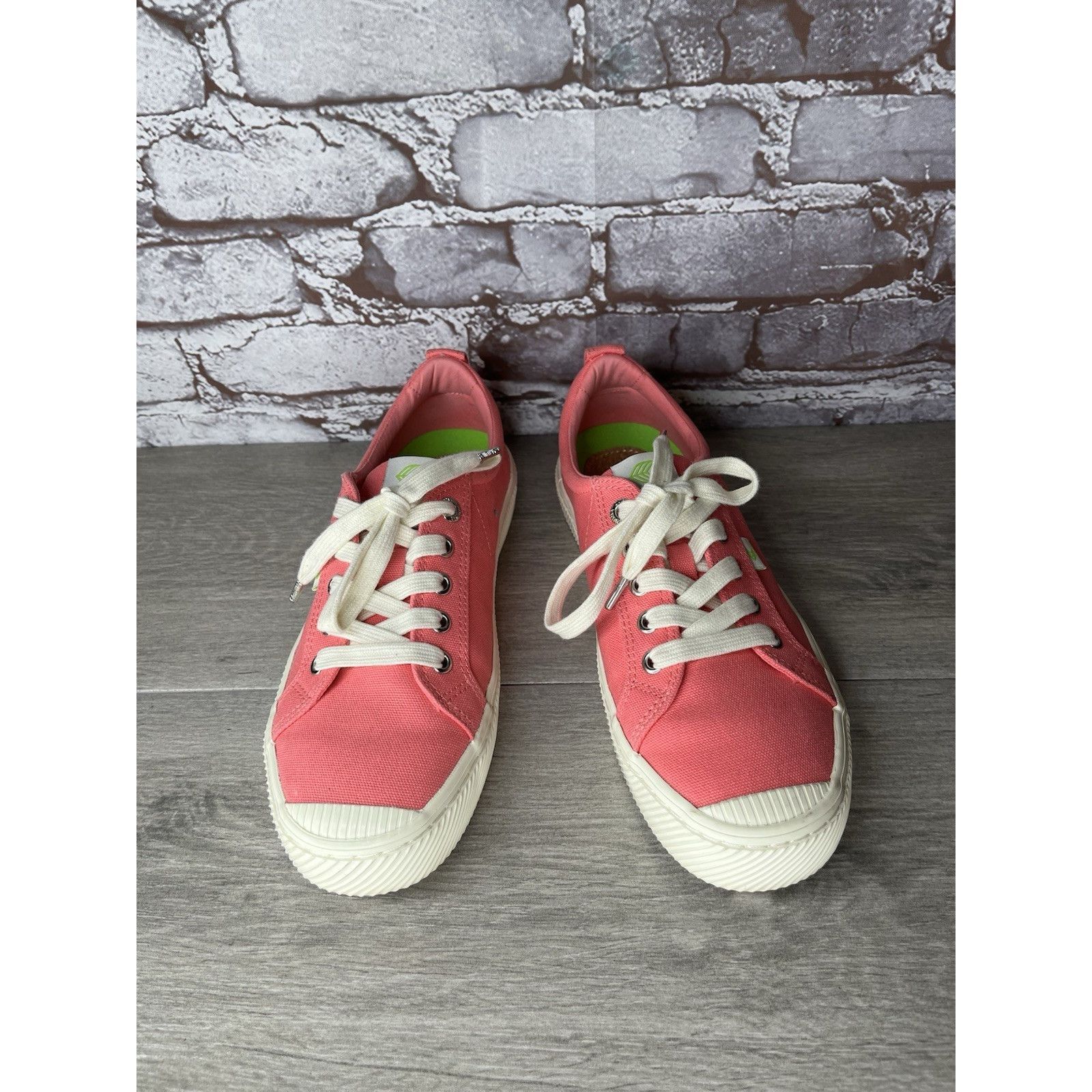 Frescobol Carioca Cariuma OCA Pink Lemonade Canvas Sneakers Shoes Women Sz 9M Size US 9 / EU 42 - 17 Thumbnail