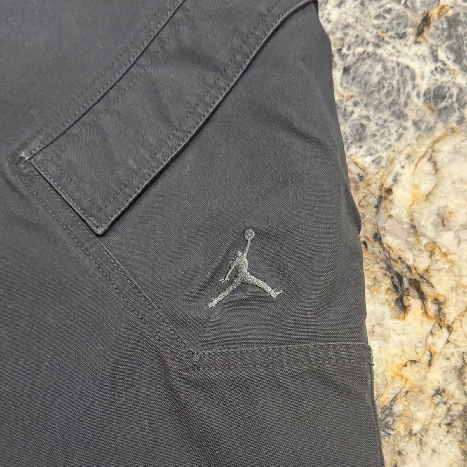 Jordan Brand Jordan MJ Chicago Pants Men's - SZ LARGE - BRAND NWT Size US 34 / EU 50 - 3 Thumbnail