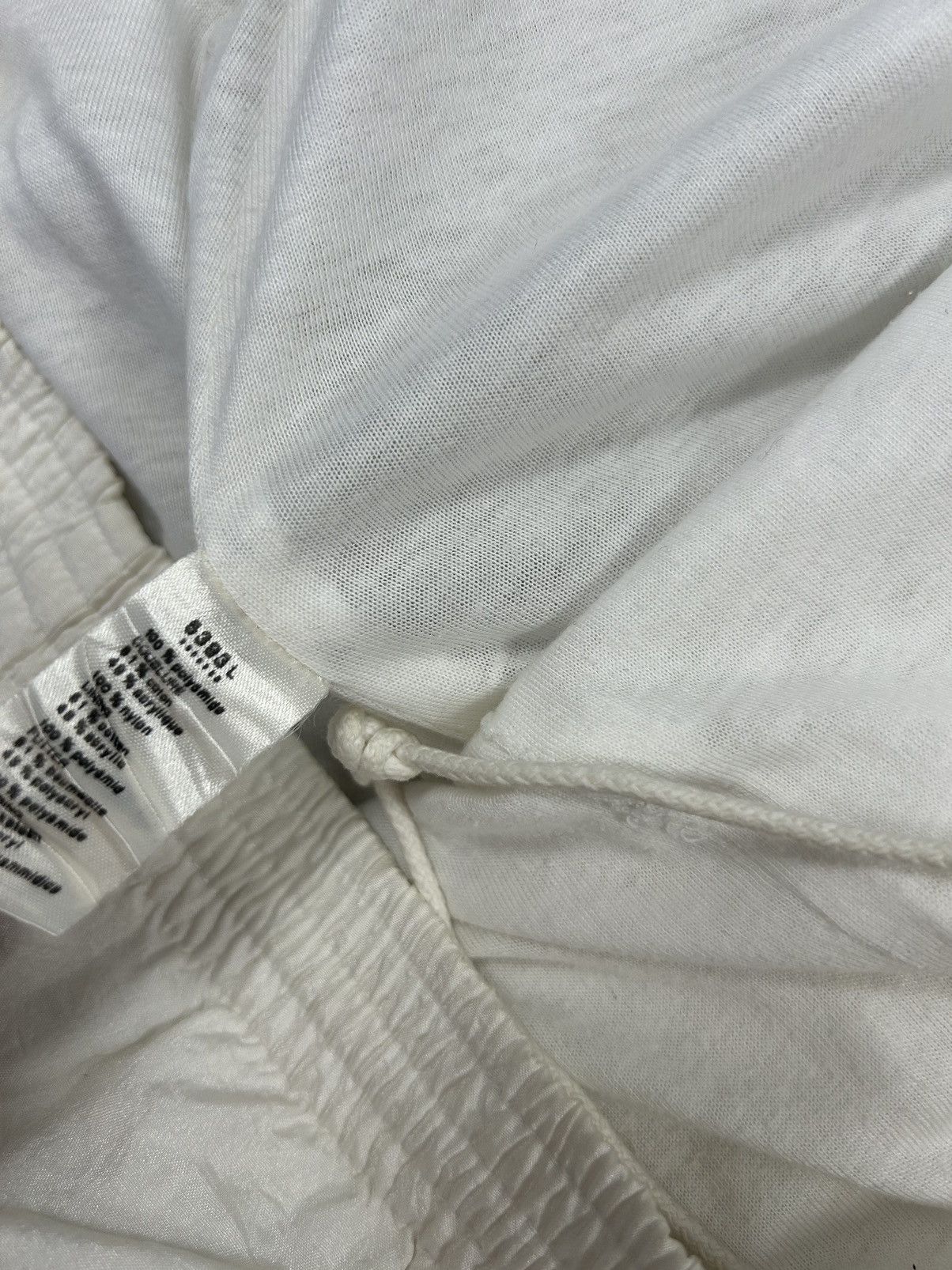 Lacoste Lacoste track suit vintage white pants windbreaker 90s Size US L / EU 52-54 / 3 - 15 Thumbnail