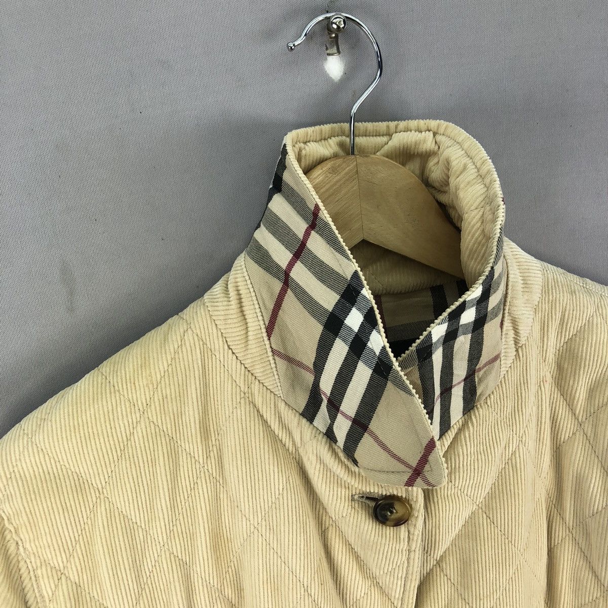 Burberry Rare 🔥 Vintage Burberry Corduroy Nova Check Lining Jacket Size M / US 6-8 / IT 42-44 - 15 Thumbnail