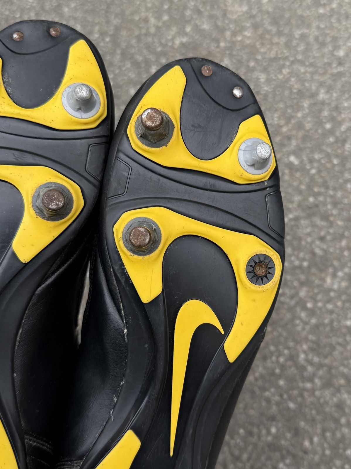 Nike Vintage Y2K Nike Total 90 Soccer 2008 Hype Football Boots Size US 9 / EU 42 - 6 Thumbnail
