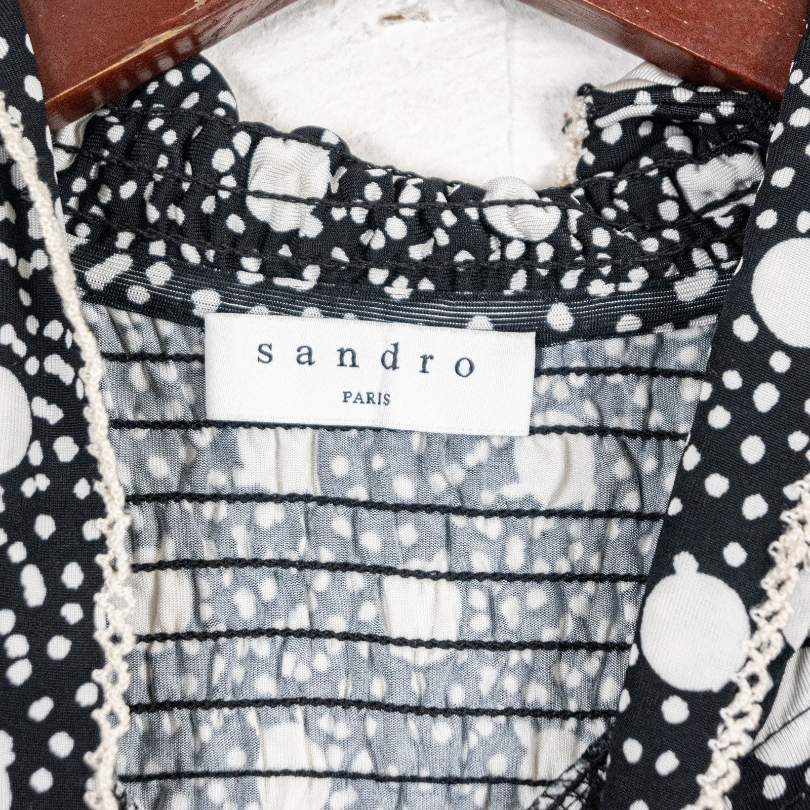 Sandro Sandro Women's Printed T-Shirt with Smocking fits Small Size S / US 4 / IT 40 - 3 Thumbnail