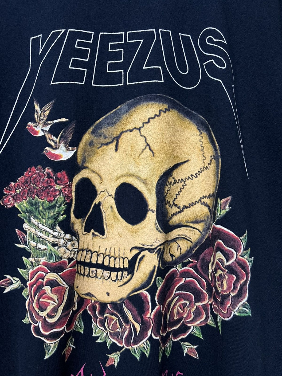 Kanye West × Wes Lang Kanye West Australia Tour 🇦🇺2014 Skull Rose 🥀 black tee Size US L / EU 52-54 / 3 - 3 Thumbnail