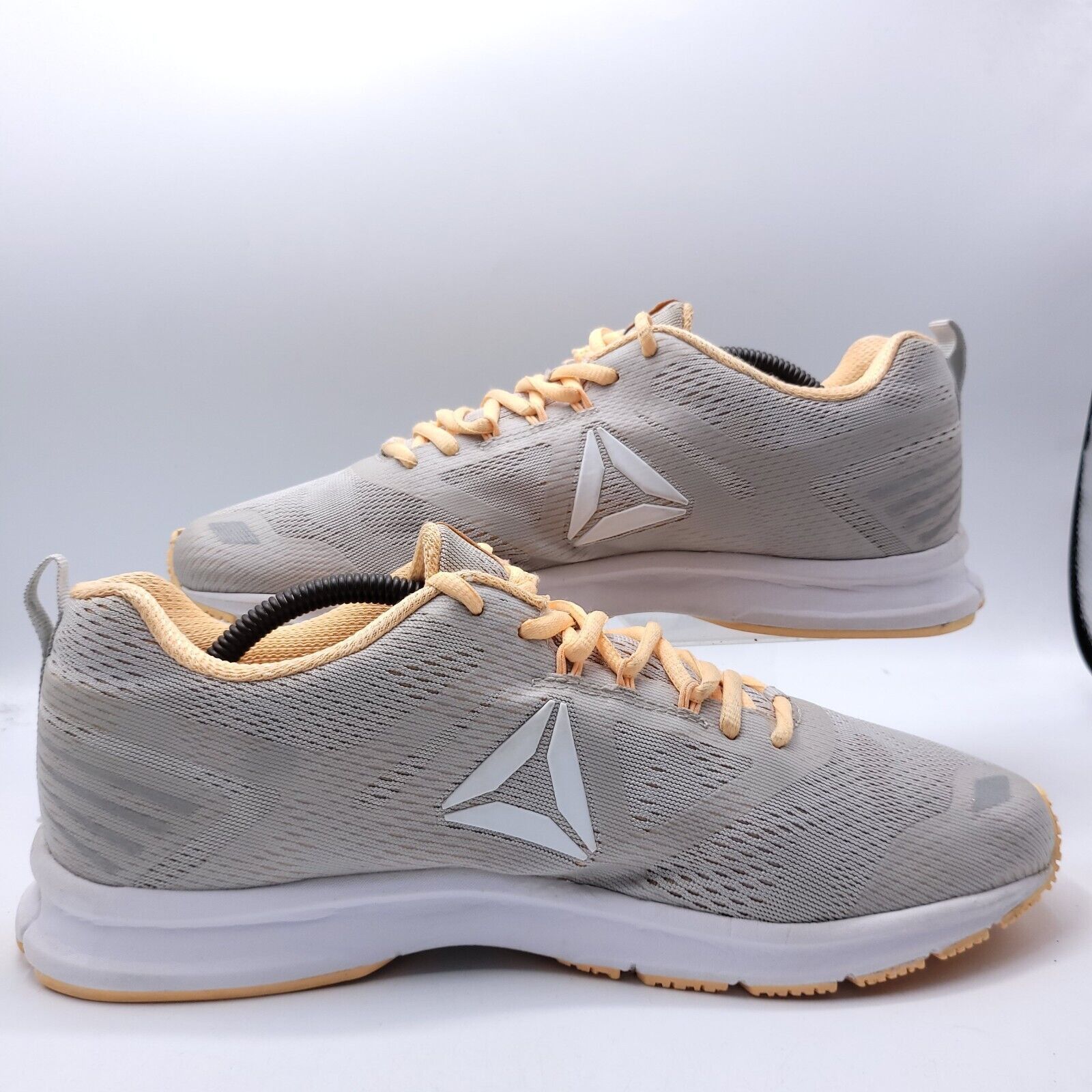 Reebok Reebok Foam Fushion Athletic Shoes Women Size 11 CN1970 Gray Size US 11 / IT 41 - 6 Thumbnail