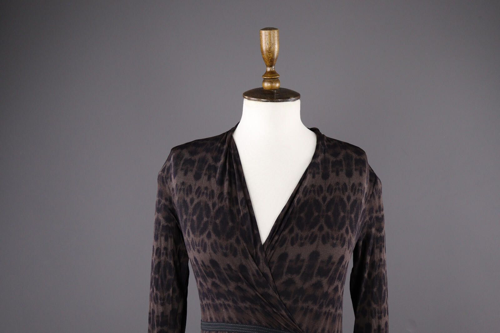 Designer Ladies Marc Cain Leopard Print Night T-Shirt Dress Size 1 Size M / US 6-8 / IT 42-44 - 2 Thumbnail