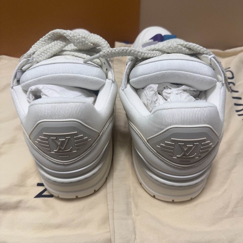 Louis Vuitton Louis Vuitton Trainer Maxi Low-Top Sneakers for Men -2508 Size US 9.5 / EU 42-43 - 3 Thumbnail