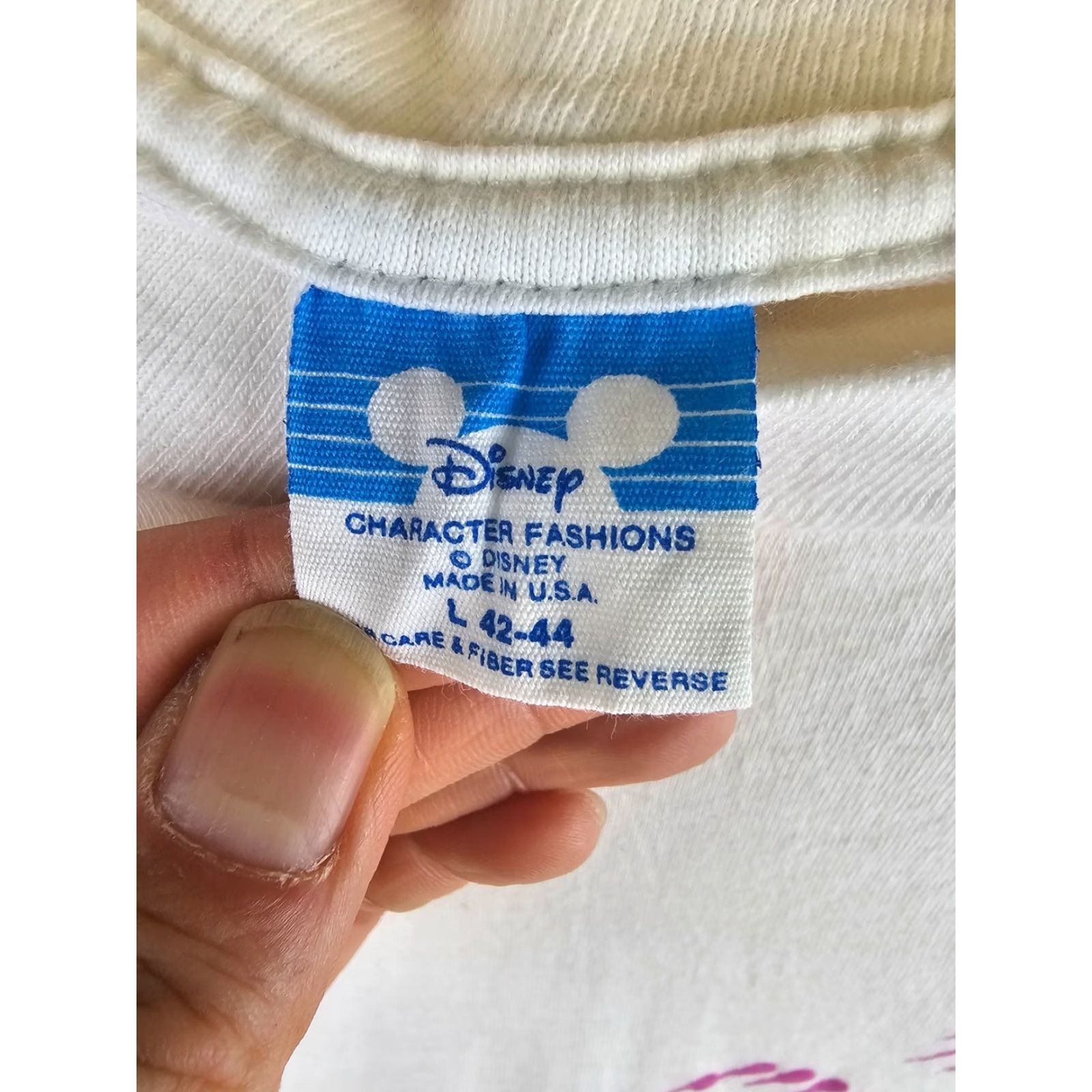 Disney DISNEY VINTAGE MICKE MOUSE DISNEY WORLD 20 MAGICAL YEARS COTTON T-SHIRT SZ L SHIRT Men White 90s Theme Womens Mens Girls Boys Size US L / EU 52-54 / 3 - 4 Thumbnail