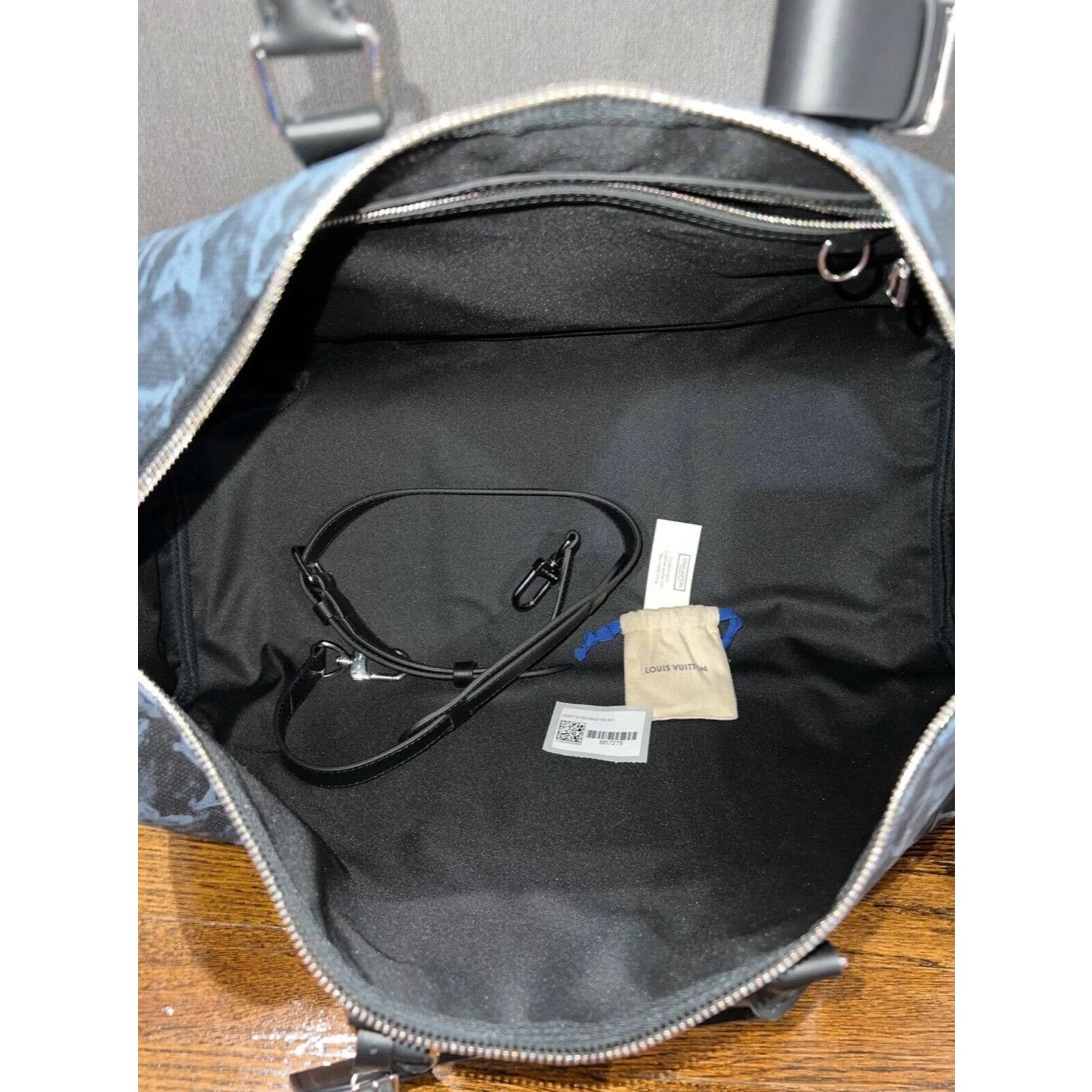 Louis Vuitton Louis Vuitton Keepall Bandouliere Duffle Weekend Travel Bag Size ONE SIZE - 10 Thumbnail